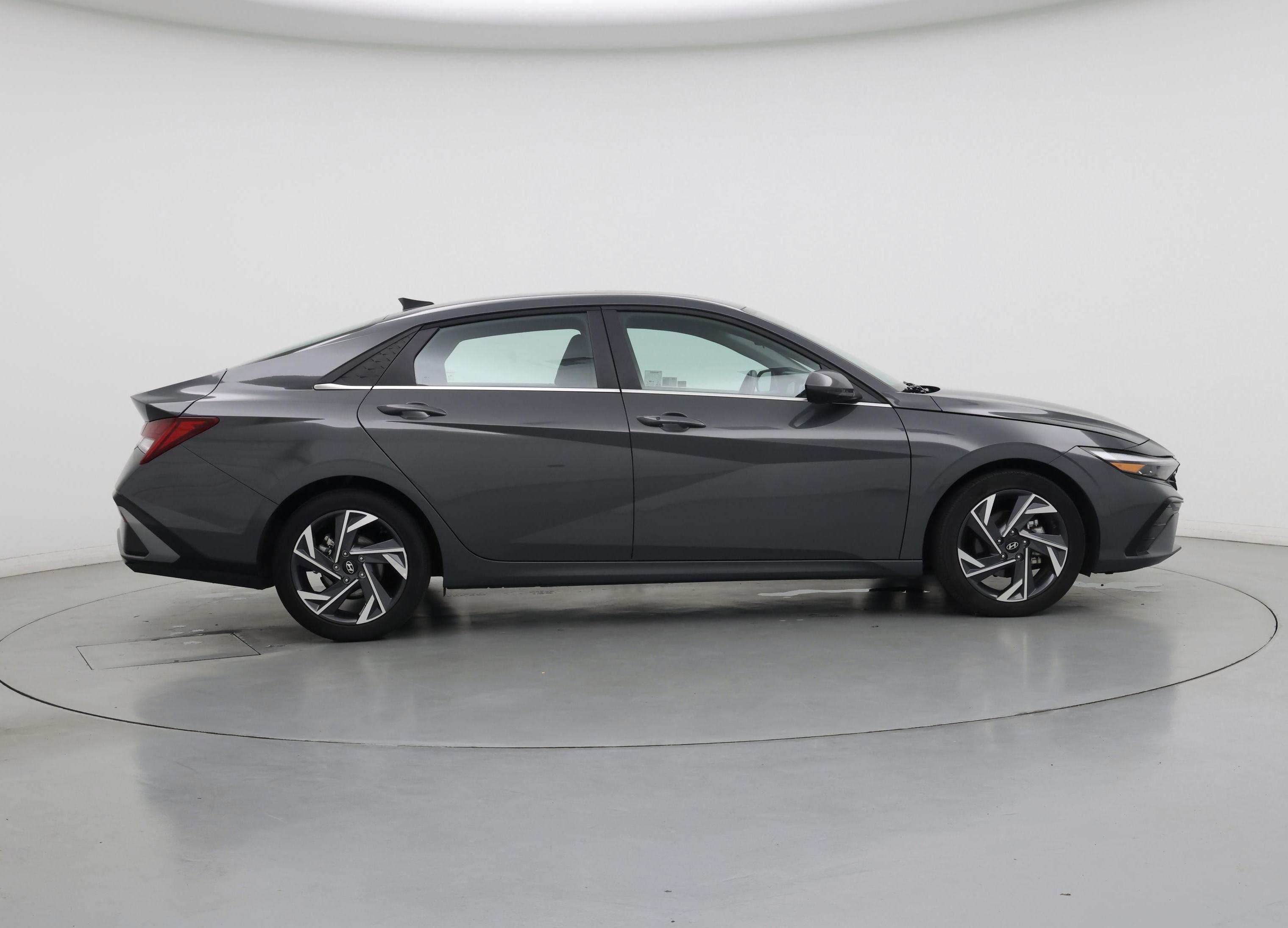 Thumbnail: 2024 Hyundai Elantra - 7