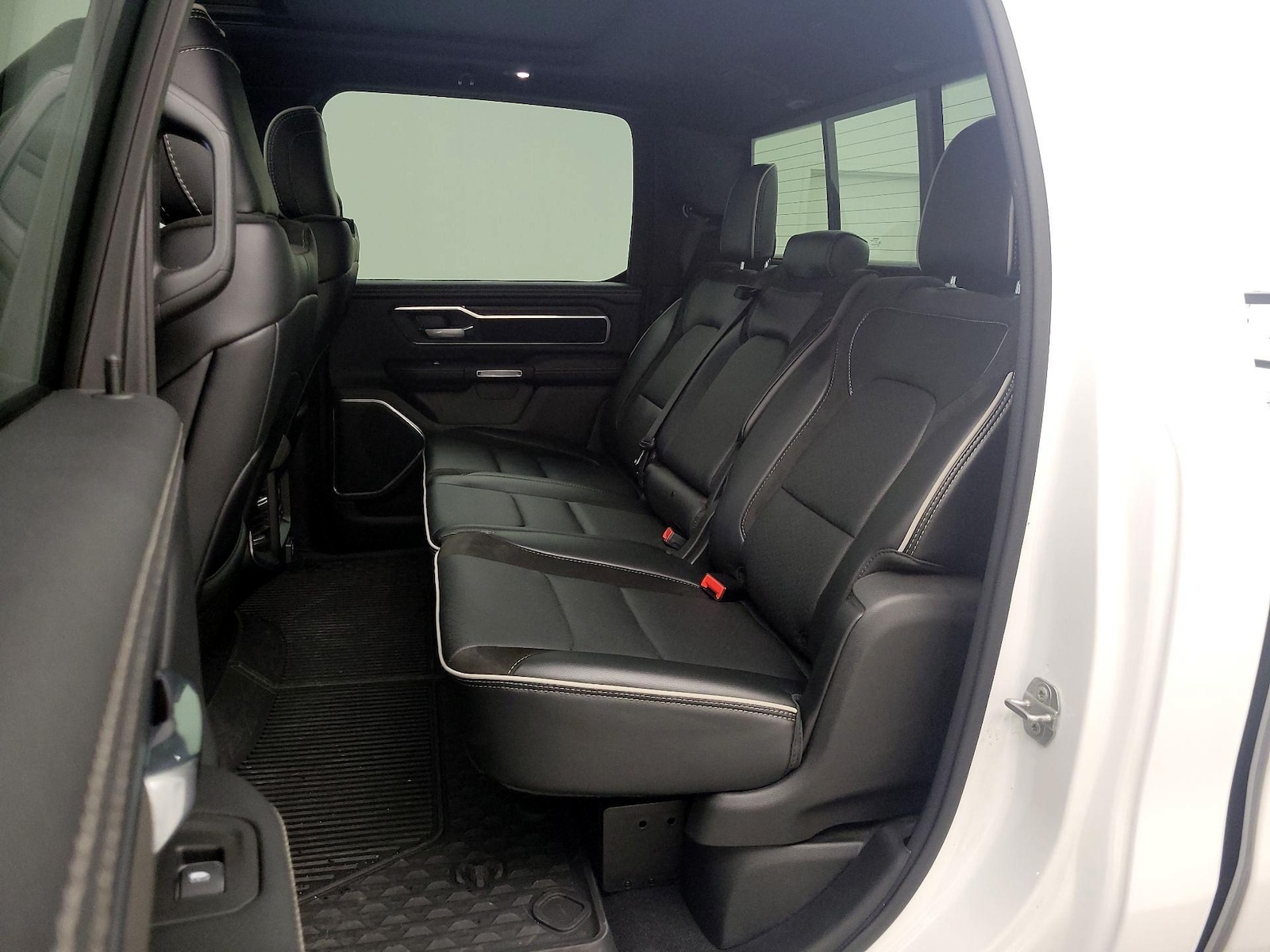 2025 RAM Ram 1500 Pickup Laramie - Photo 22