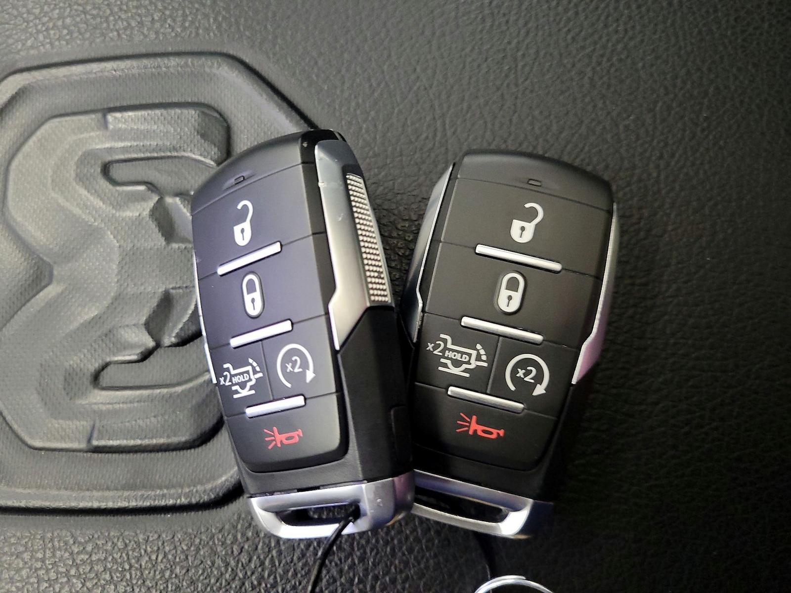 2025 RAM Ram 1500 Pickup Laramie - Photo 25