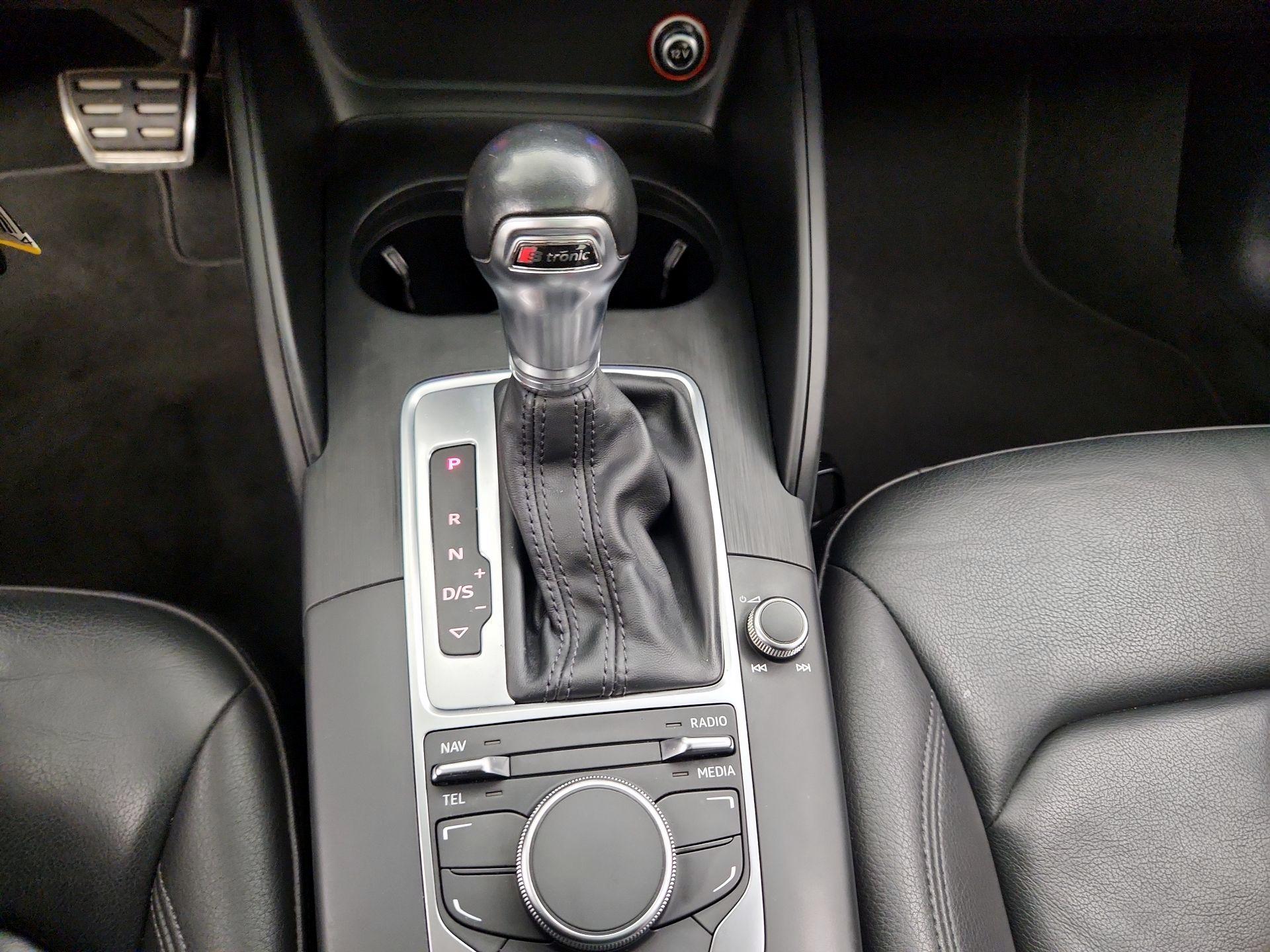 Thumbnail: 2016 Audi A3 - 17