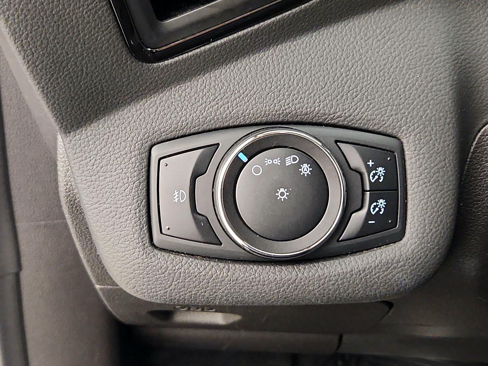 Thumbnail: 2014 Ford Escape - 13