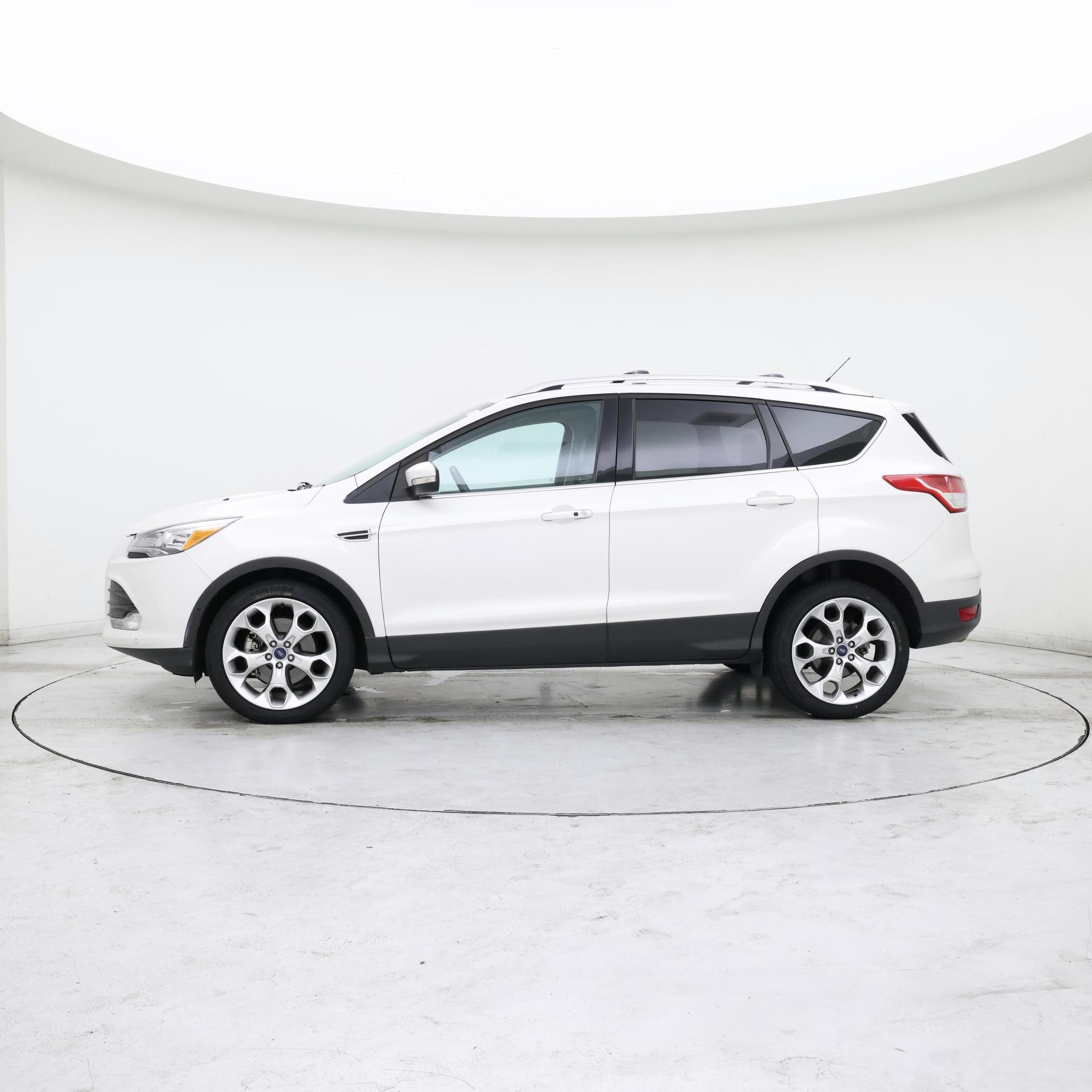 Thumbnail: 2014 Ford Escape - 3