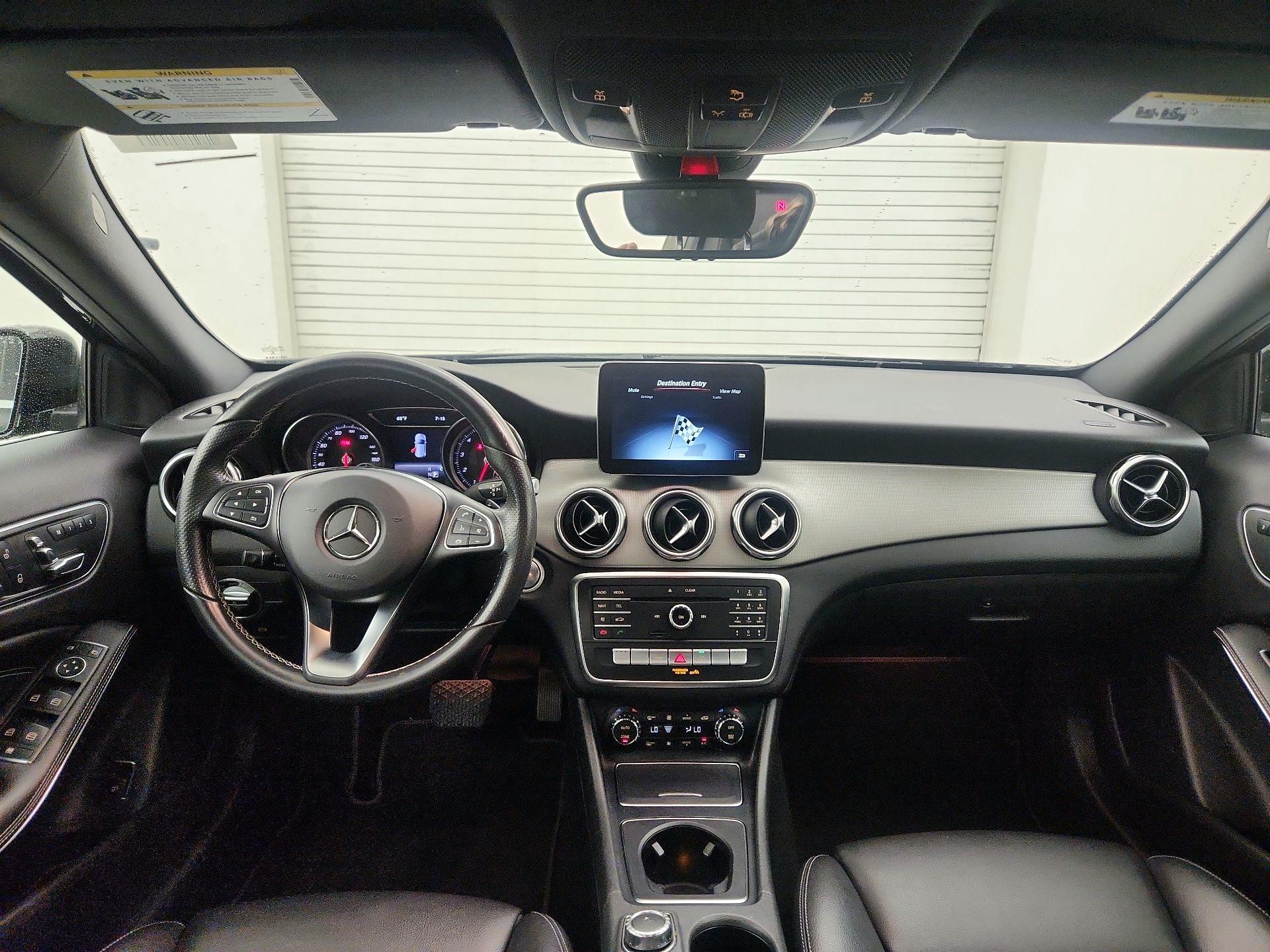 Thumbnail: 2018 Mercedes-Benz GLA - 9