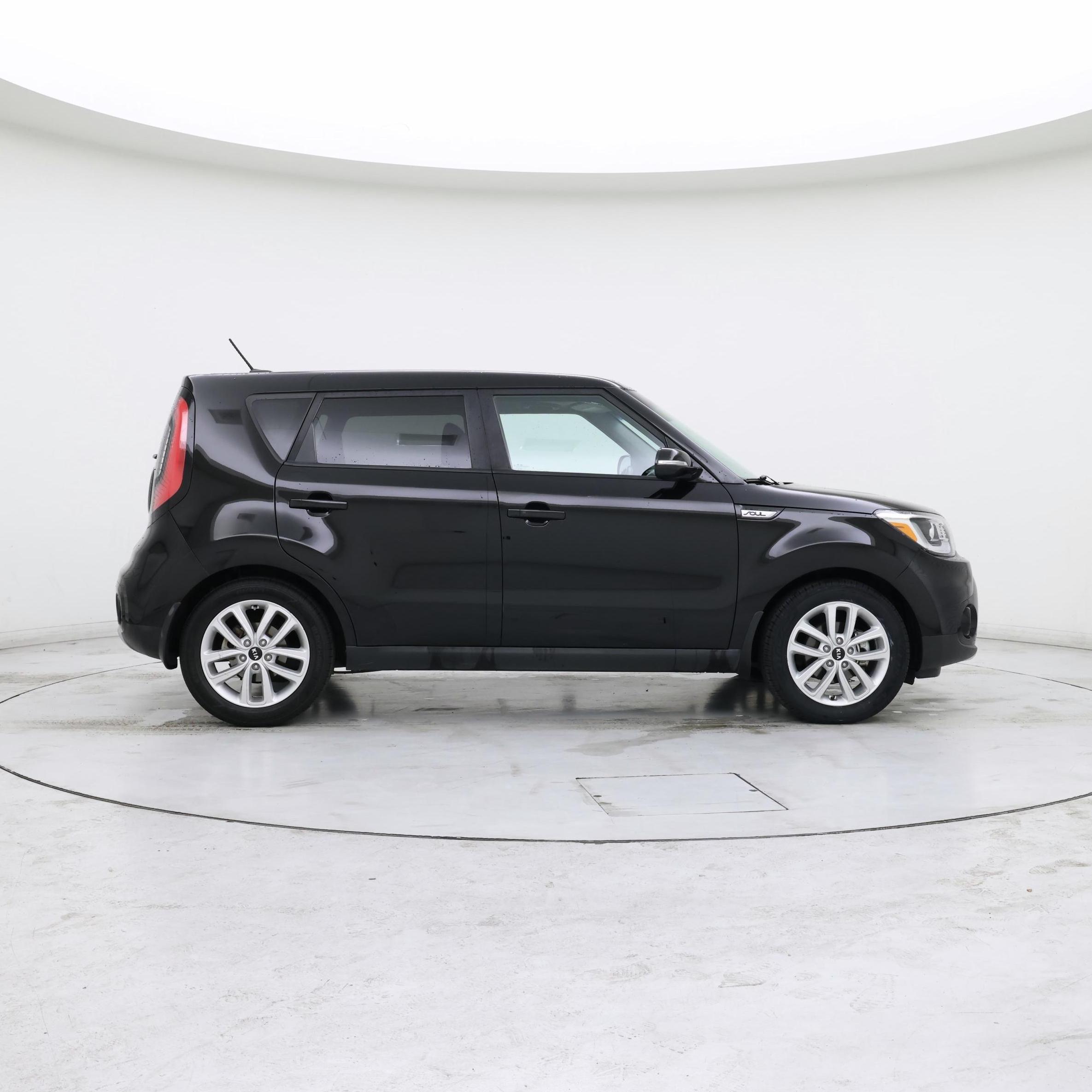Thumbnail: 2018 Kia Soul - 7