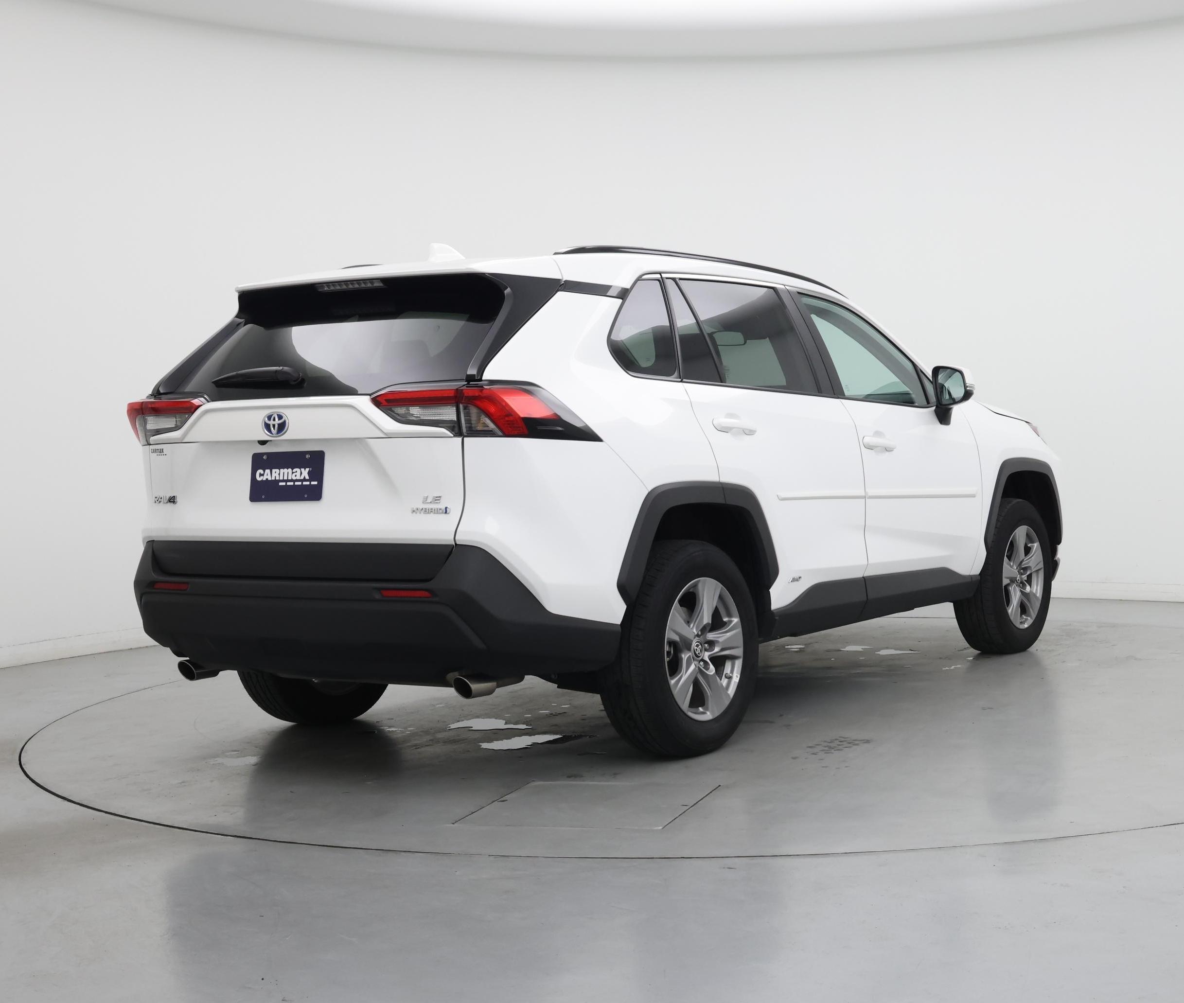 Thumbnail: 2024 Toyota RAV4 - 8