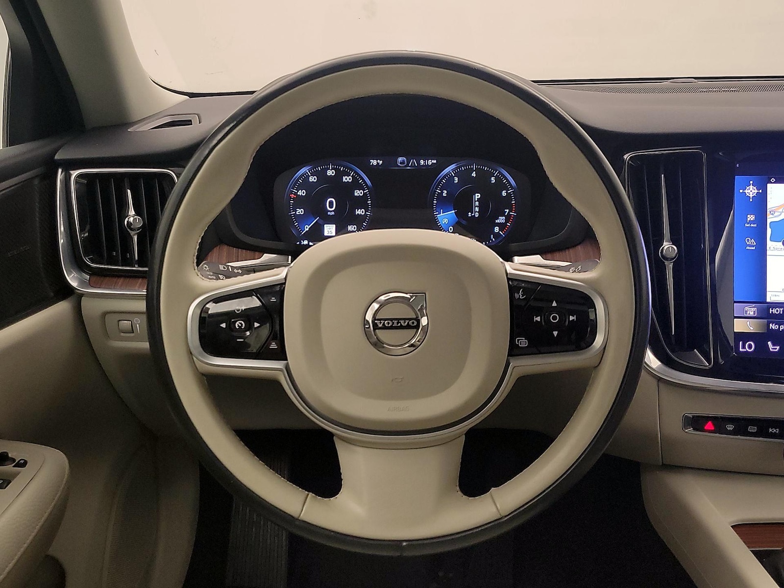 2021 Volvo S60 Momentum - Photo 11