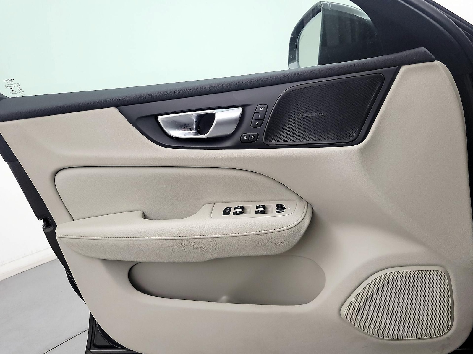 2021 Volvo S60 Momentum - Photo 13