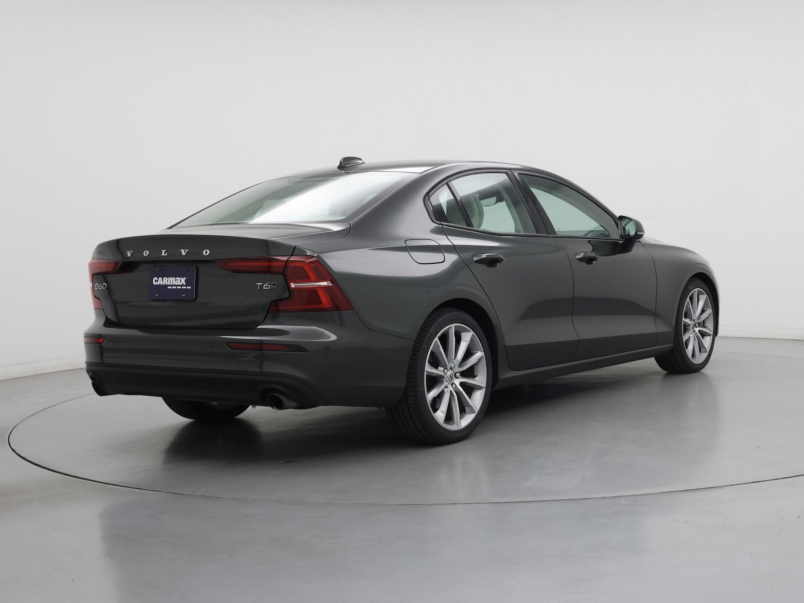 2021 Volvo S60 Momentum - Photo 9