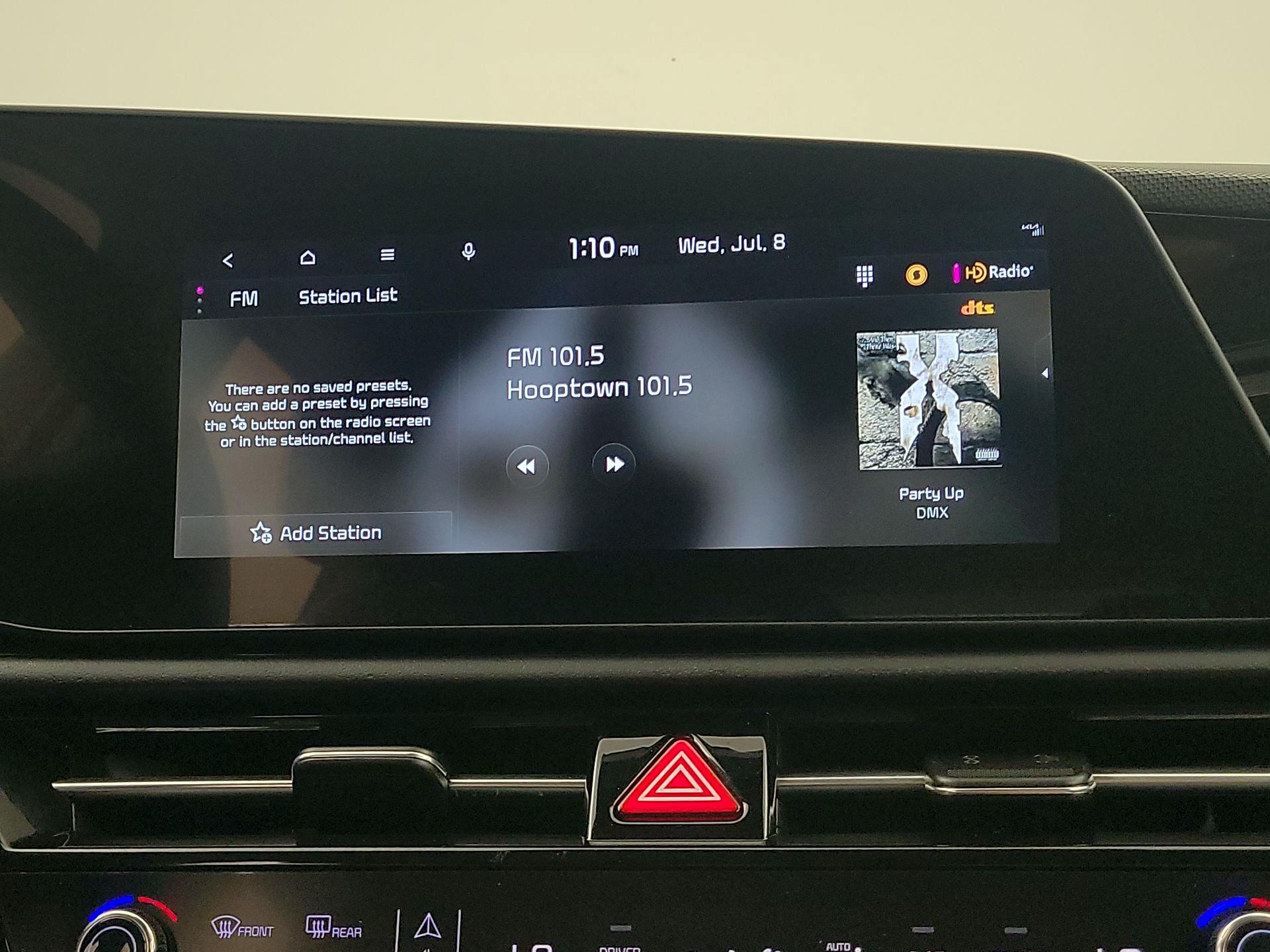 Thumbnail: 2025 Kia Niro - 16