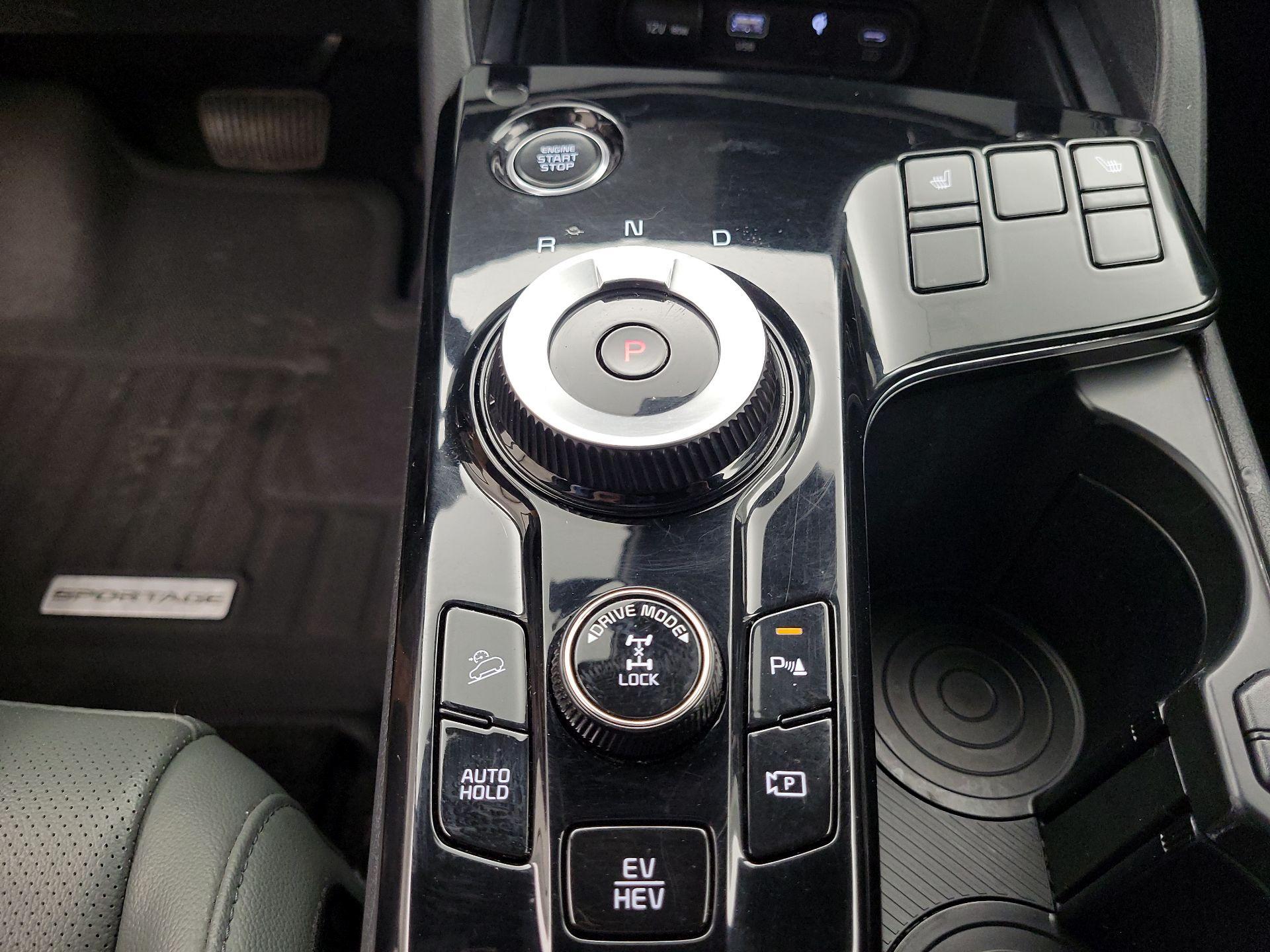 Thumbnail: 2025 Kia Sportage - 18