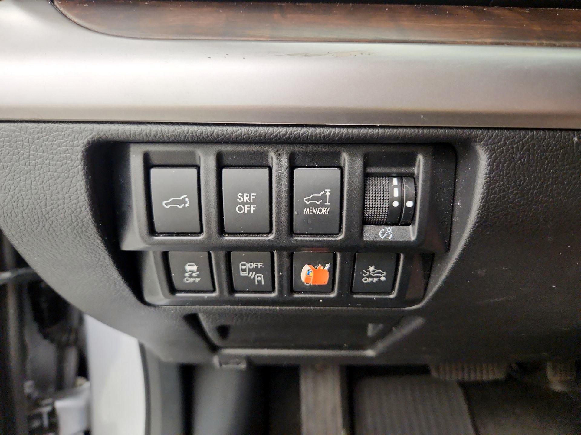 Thumbnail: 2015 Subaru Outback - 13