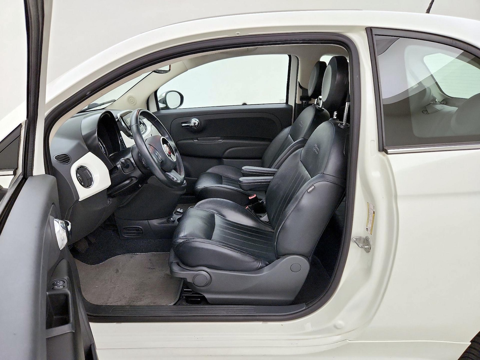 2018 FIAT 500 Lounge - Photo 12