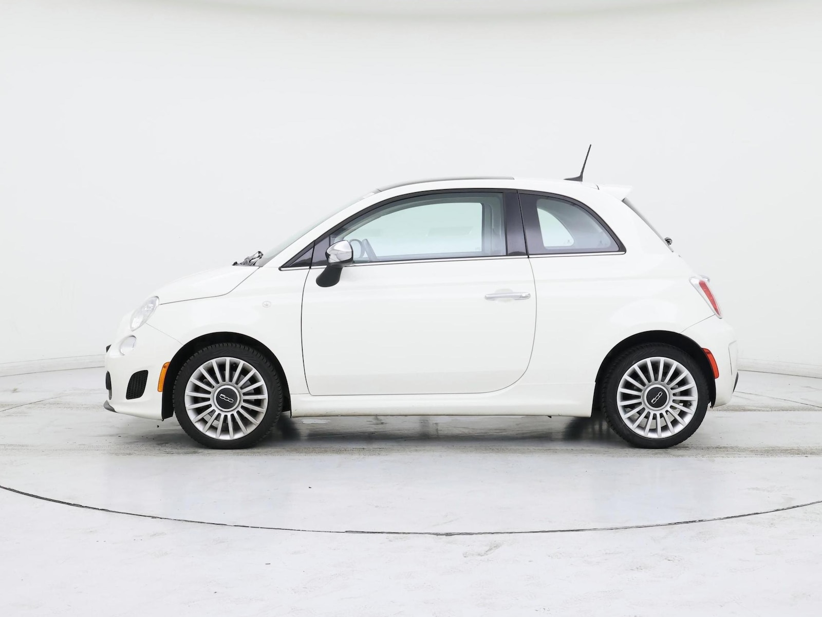 2018 FIAT 500 Lounge - Photo 4