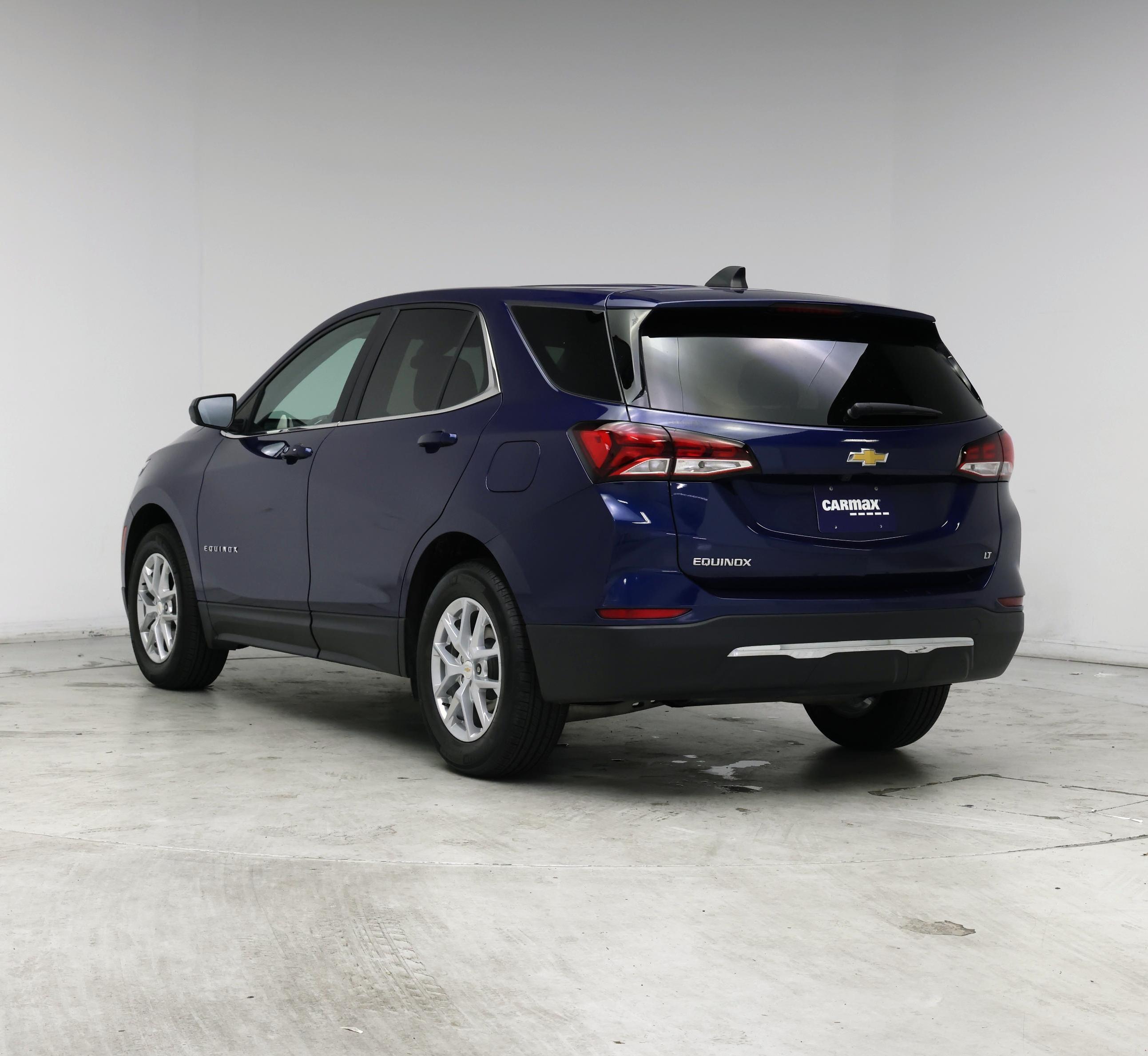 Thumbnail: 2022 Chevrolet Equinox - 2