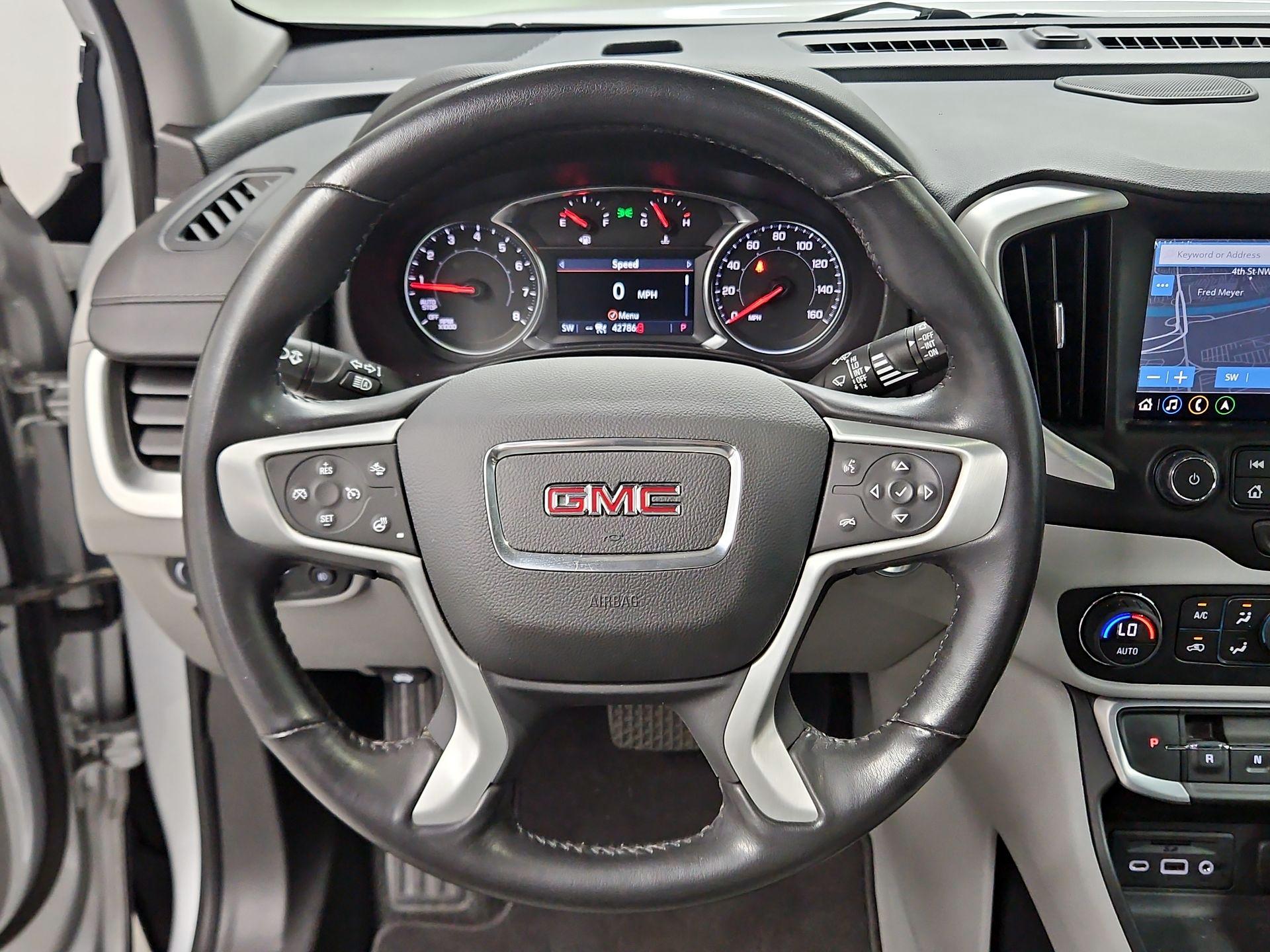 Thumbnail: 2022 GMC Terrain - 10