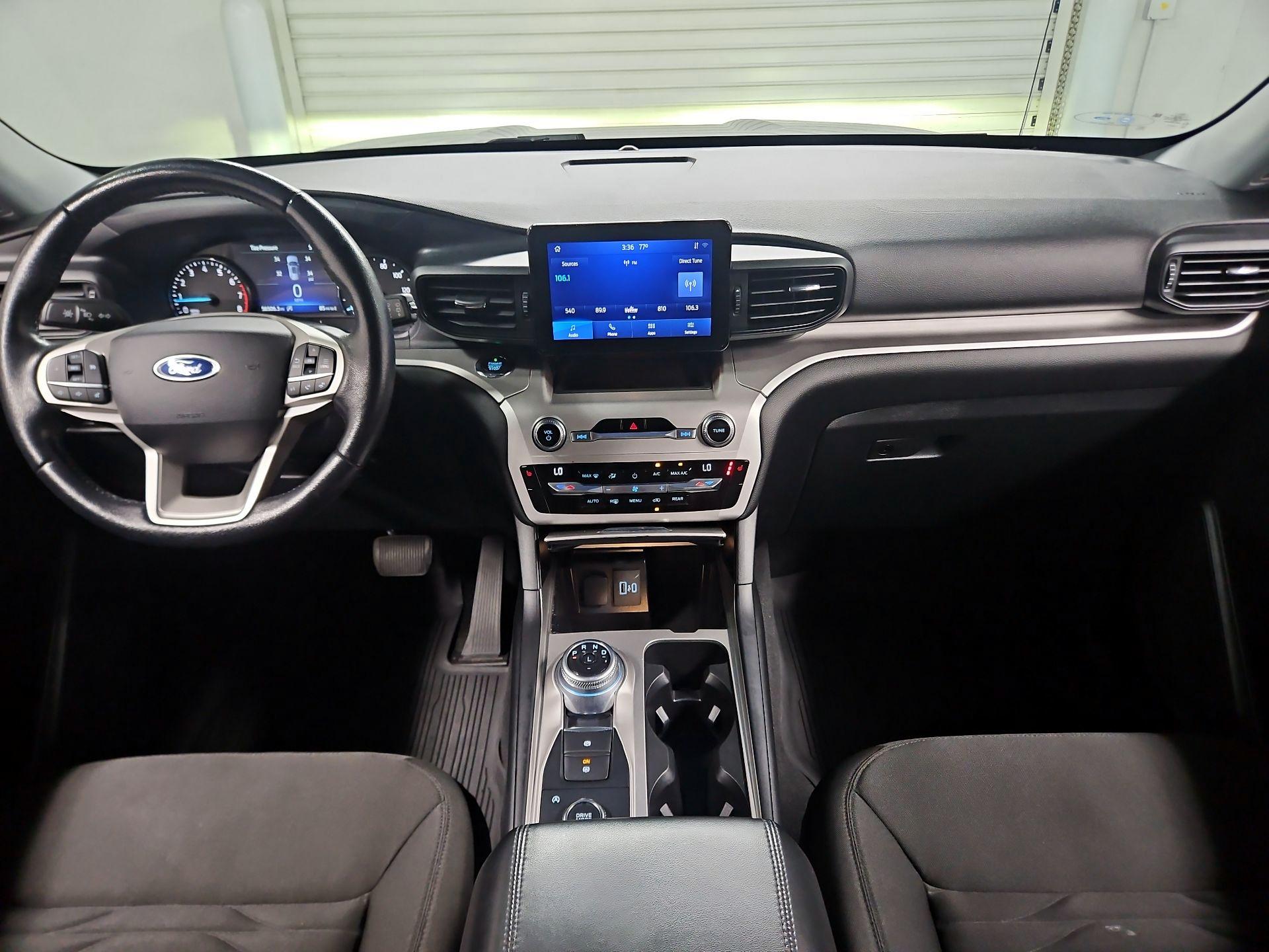 Thumbnail: 2021 Ford Explorer - 9