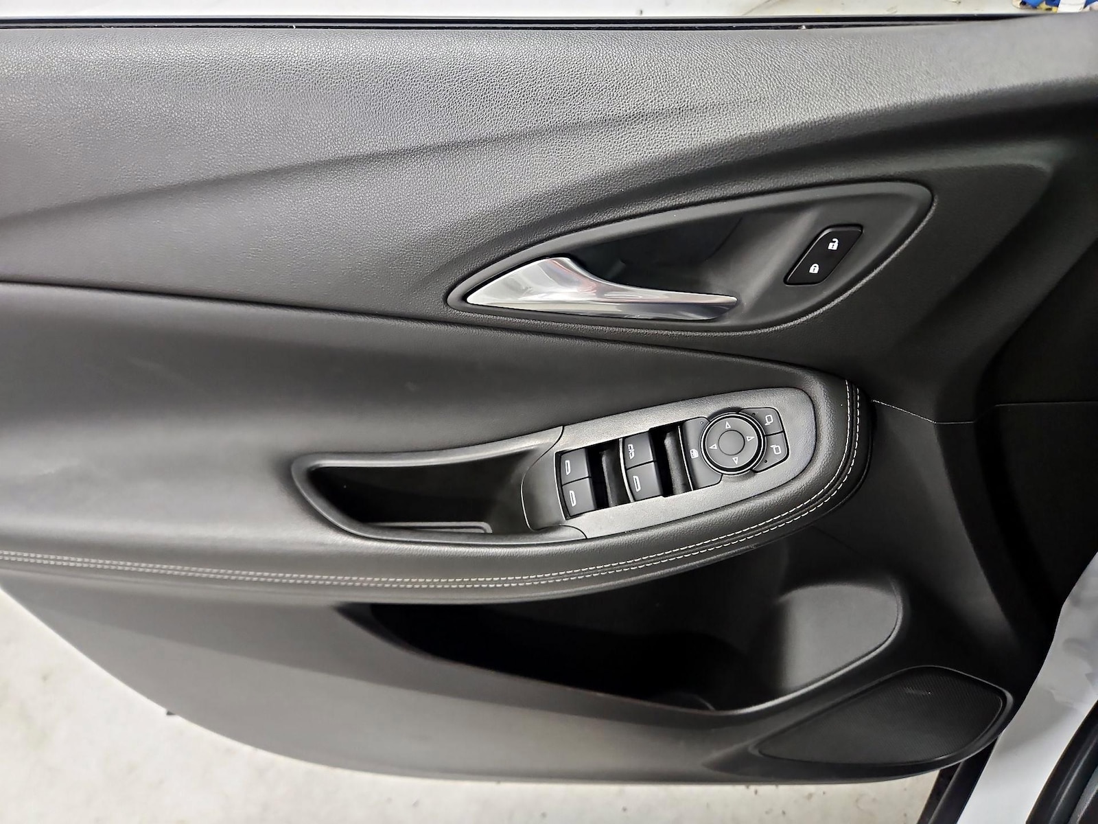 2025 Buick Encore GX Preferred - Photo 13