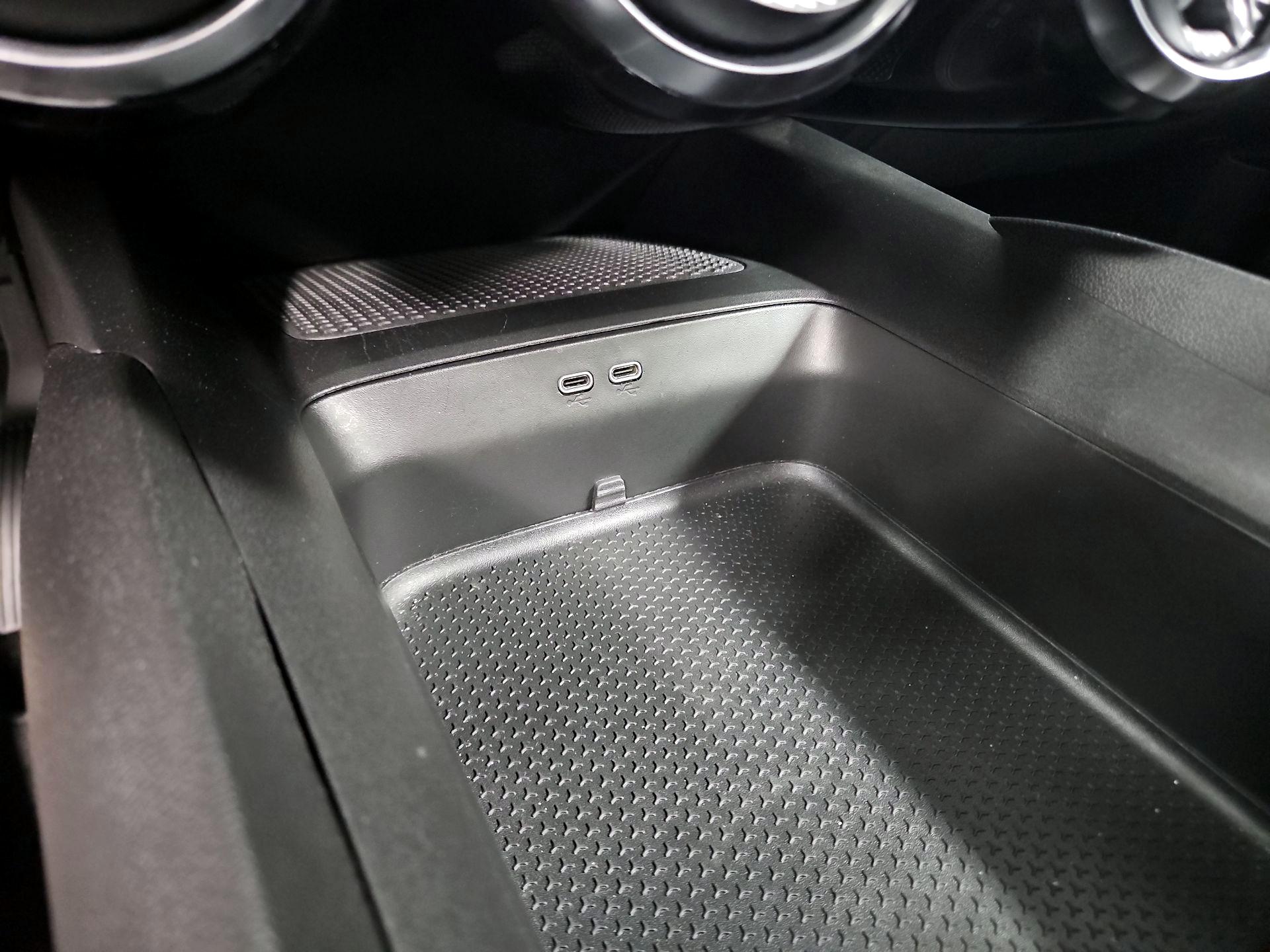 Thumbnail: 2024 Chevrolet Blazer EV - 19