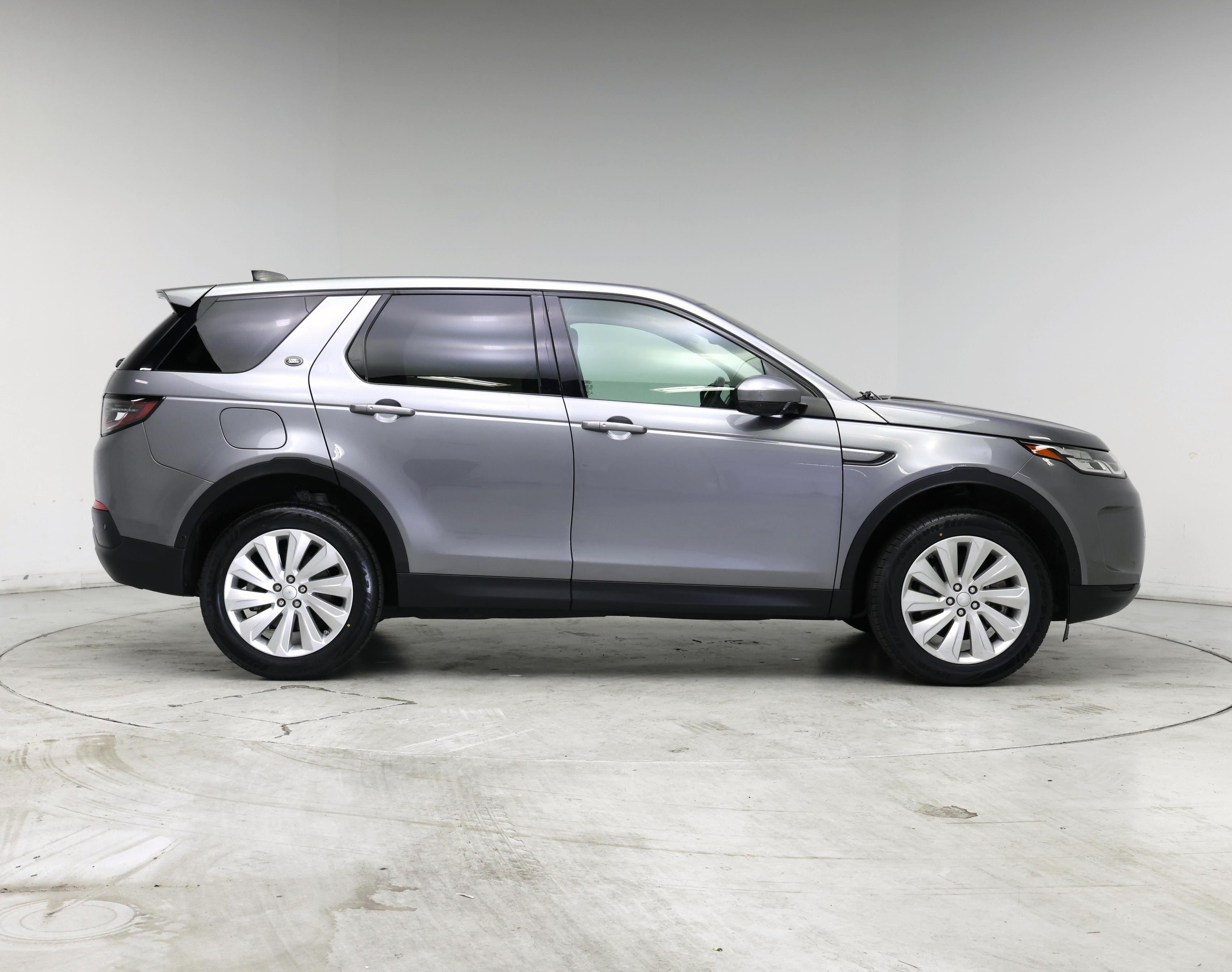 Thumbnail: 2021 Land Rover Discovery Sport - 7