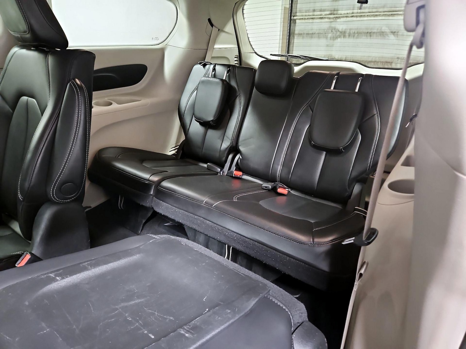 2023 Chrysler Pacifica Hybrid Touring L - Photo 21