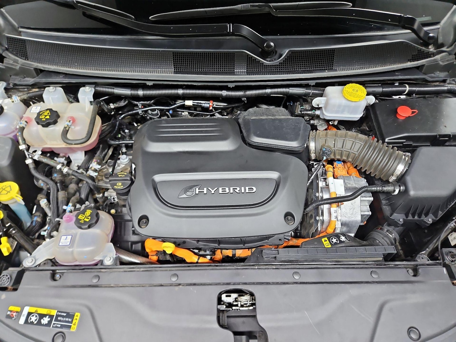 2023 Chrysler Pacifica Hybrid Touring L - Photo 24