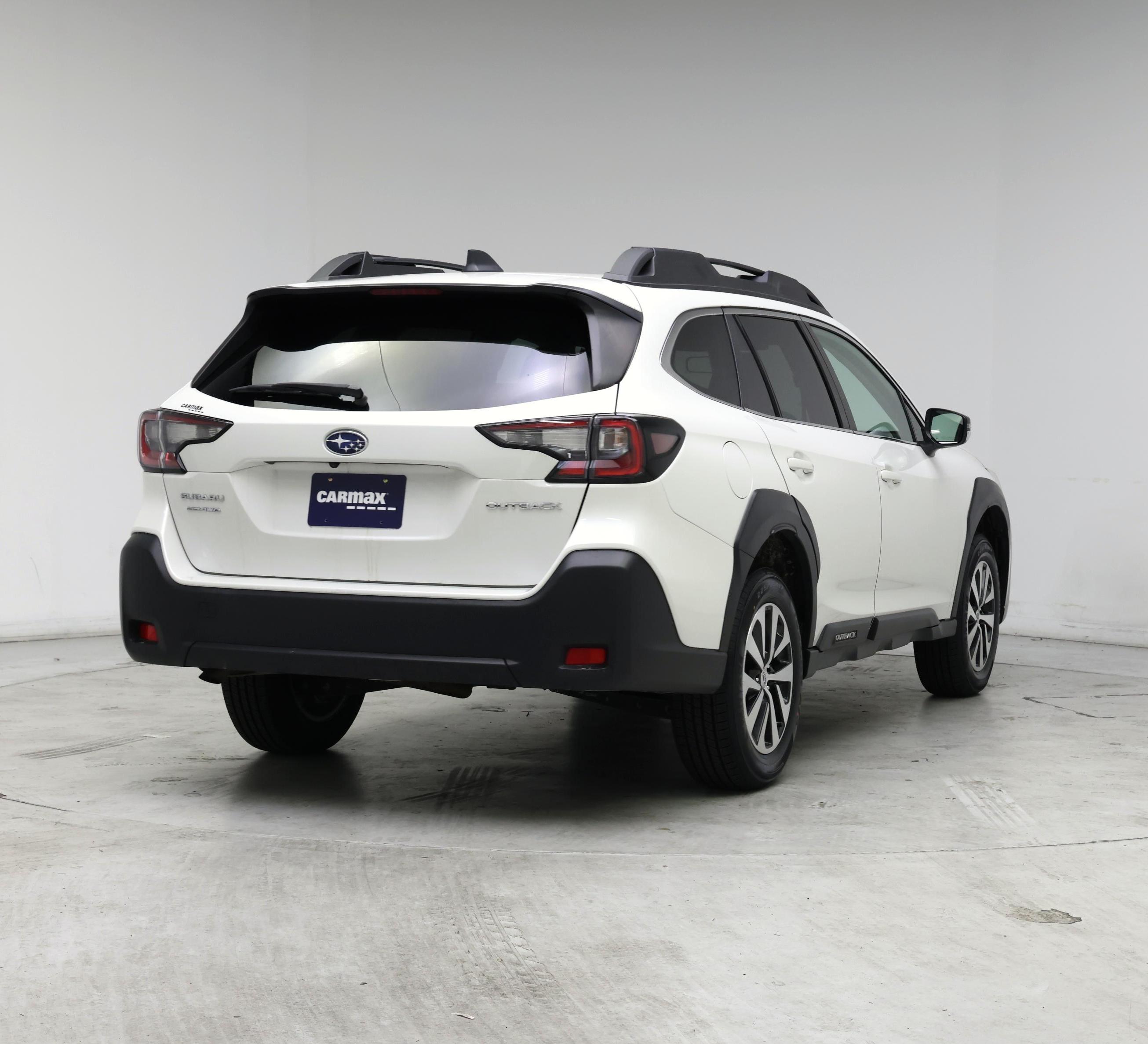 Thumbnail: 2023 Subaru Outback - 8