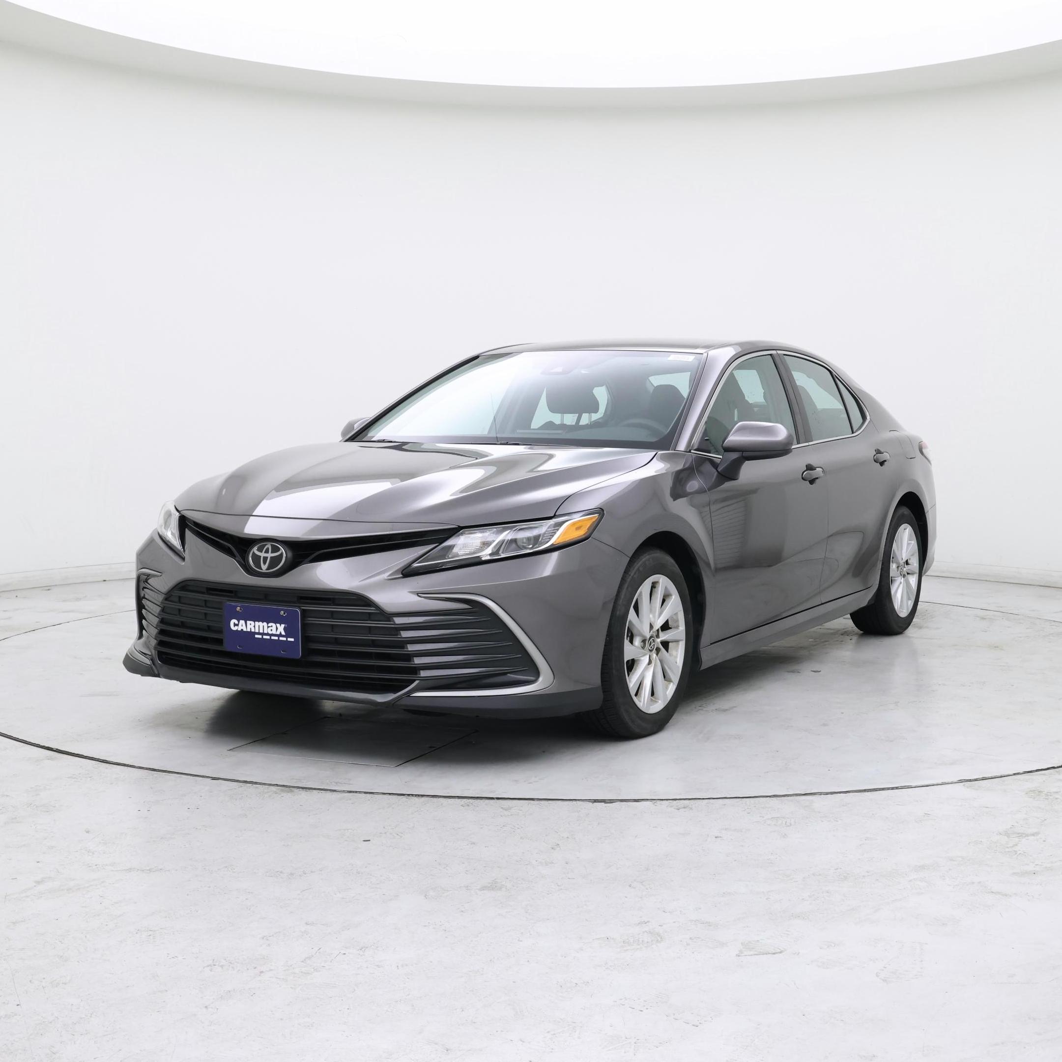 Thumbnail: 2021 Toyota Camry - 4