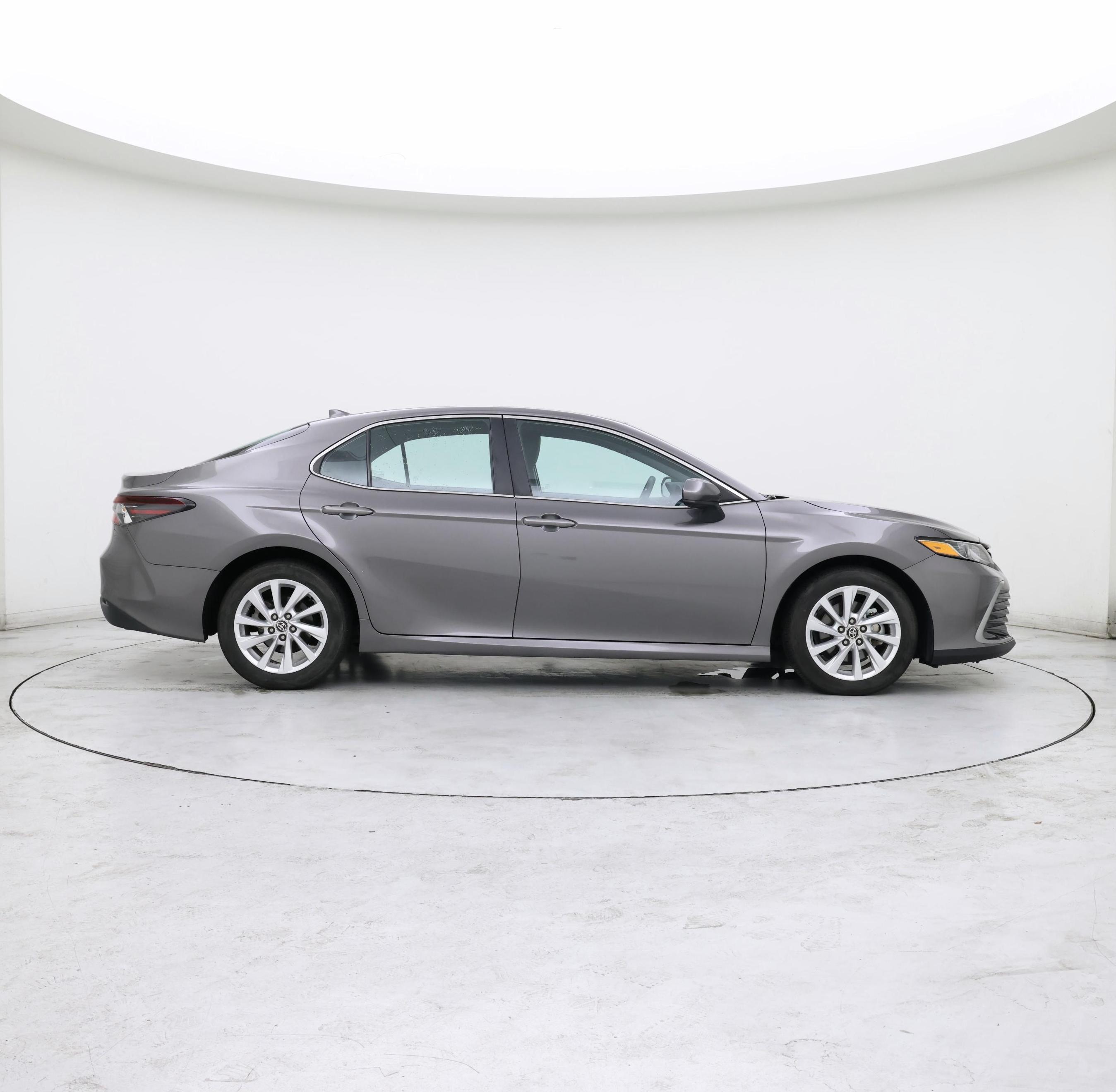 Thumbnail: 2021 Toyota Camry - 7