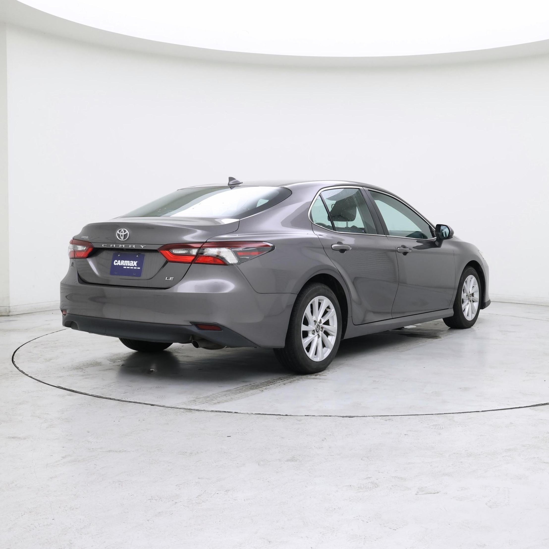 Thumbnail: 2021 Toyota Camry - 8