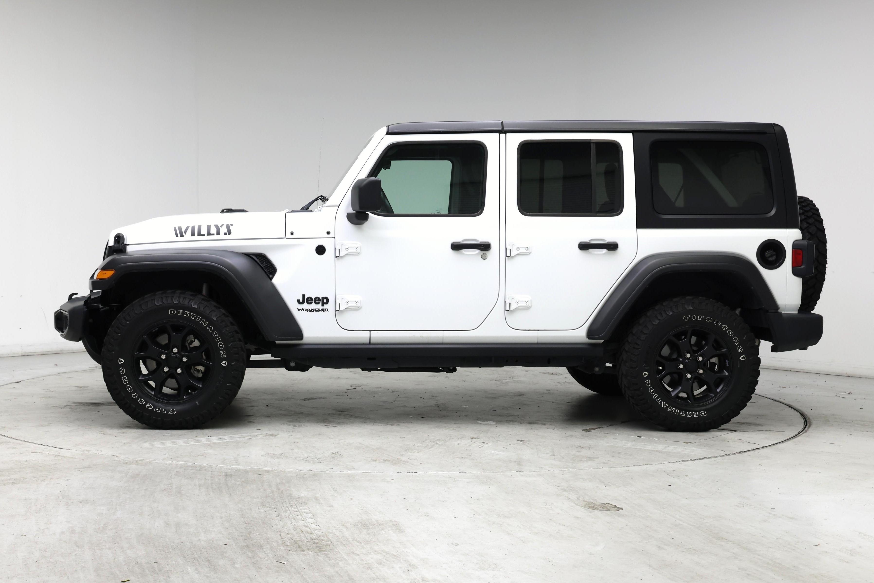 Thumbnail: 2022 Jeep Wrangler - 3