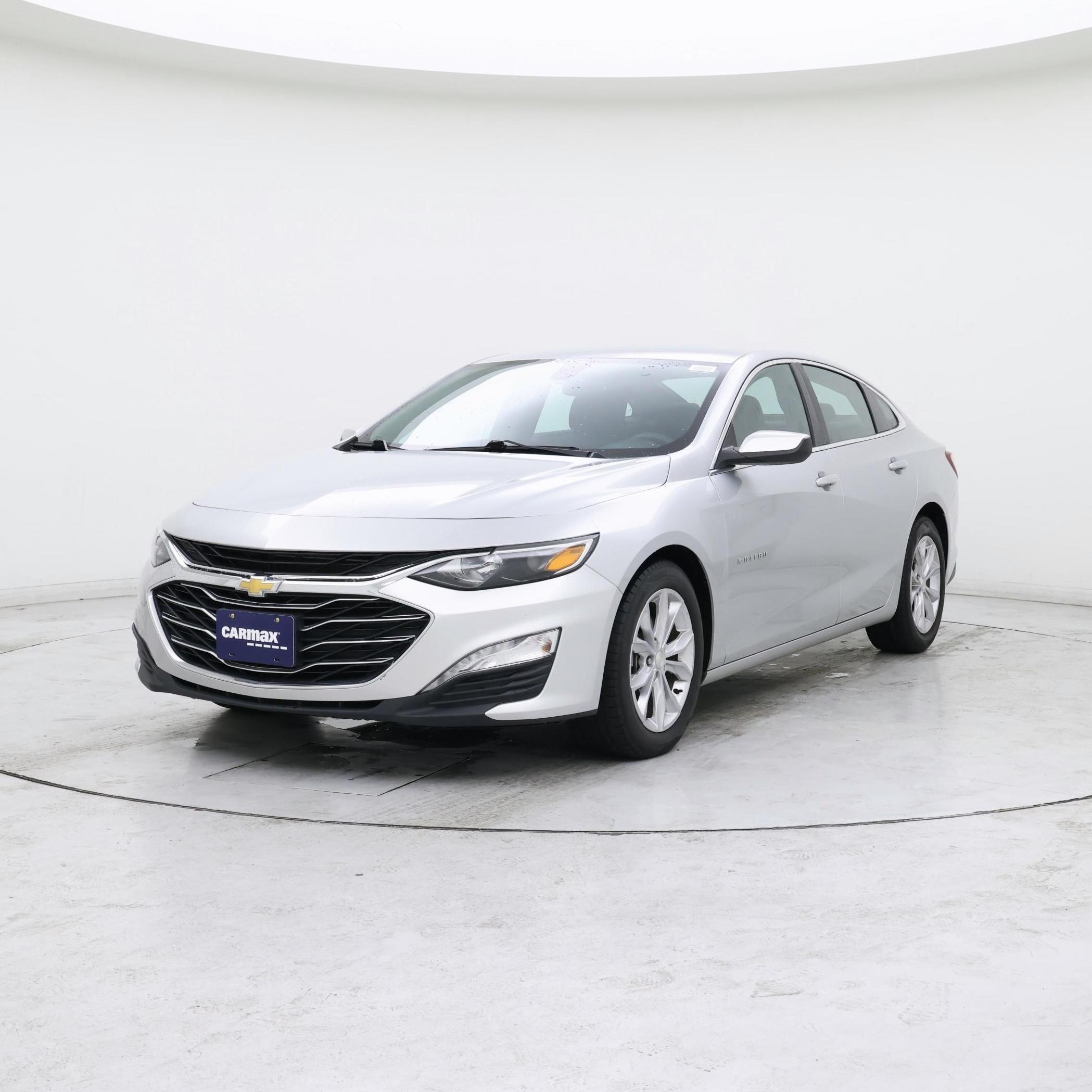 Thumbnail: 2019 Chevrolet Malibu - 4
