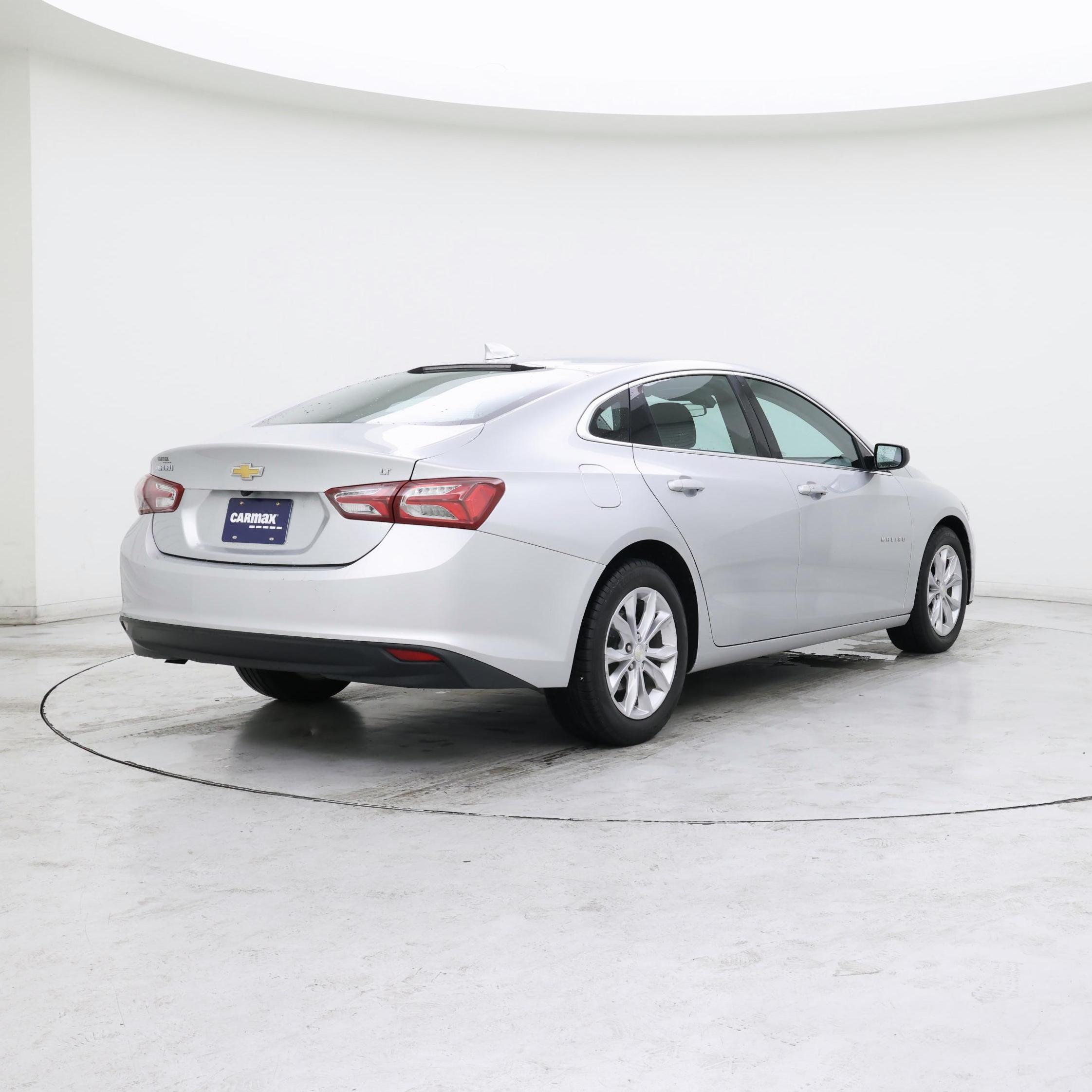 Thumbnail: 2019 Chevrolet Malibu - 8