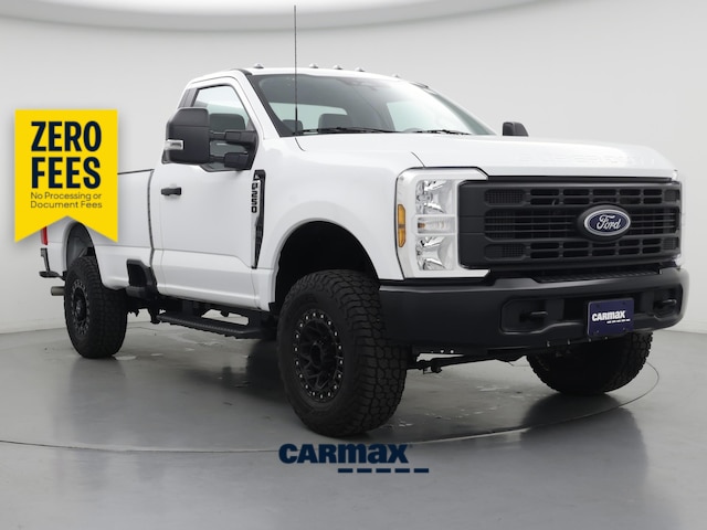 White 2024 Ford F-250 Super Duty Pickup Truck Four-Wheel Drive Automatic