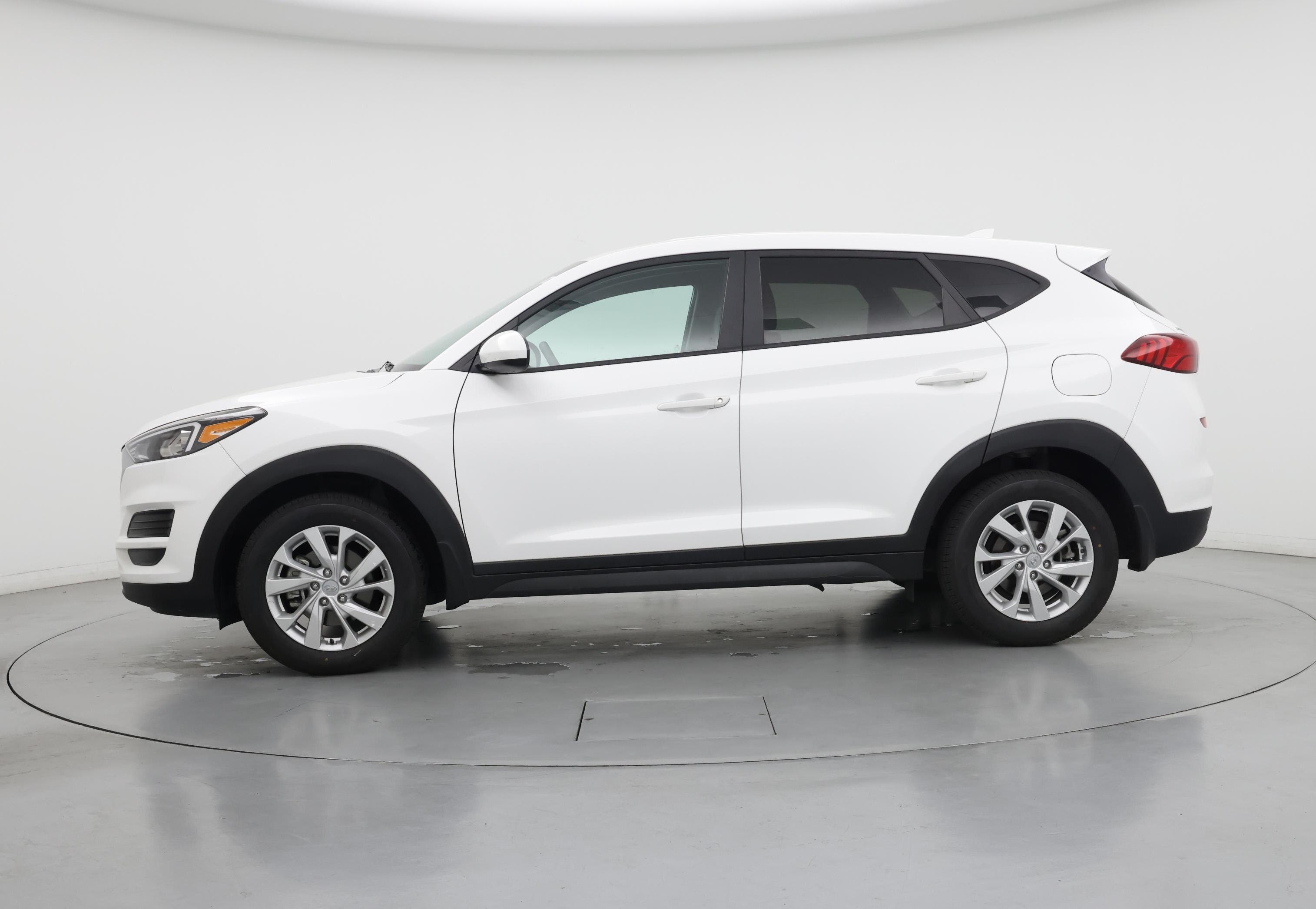 Thumbnail: 2020 Hyundai Tucson - 3