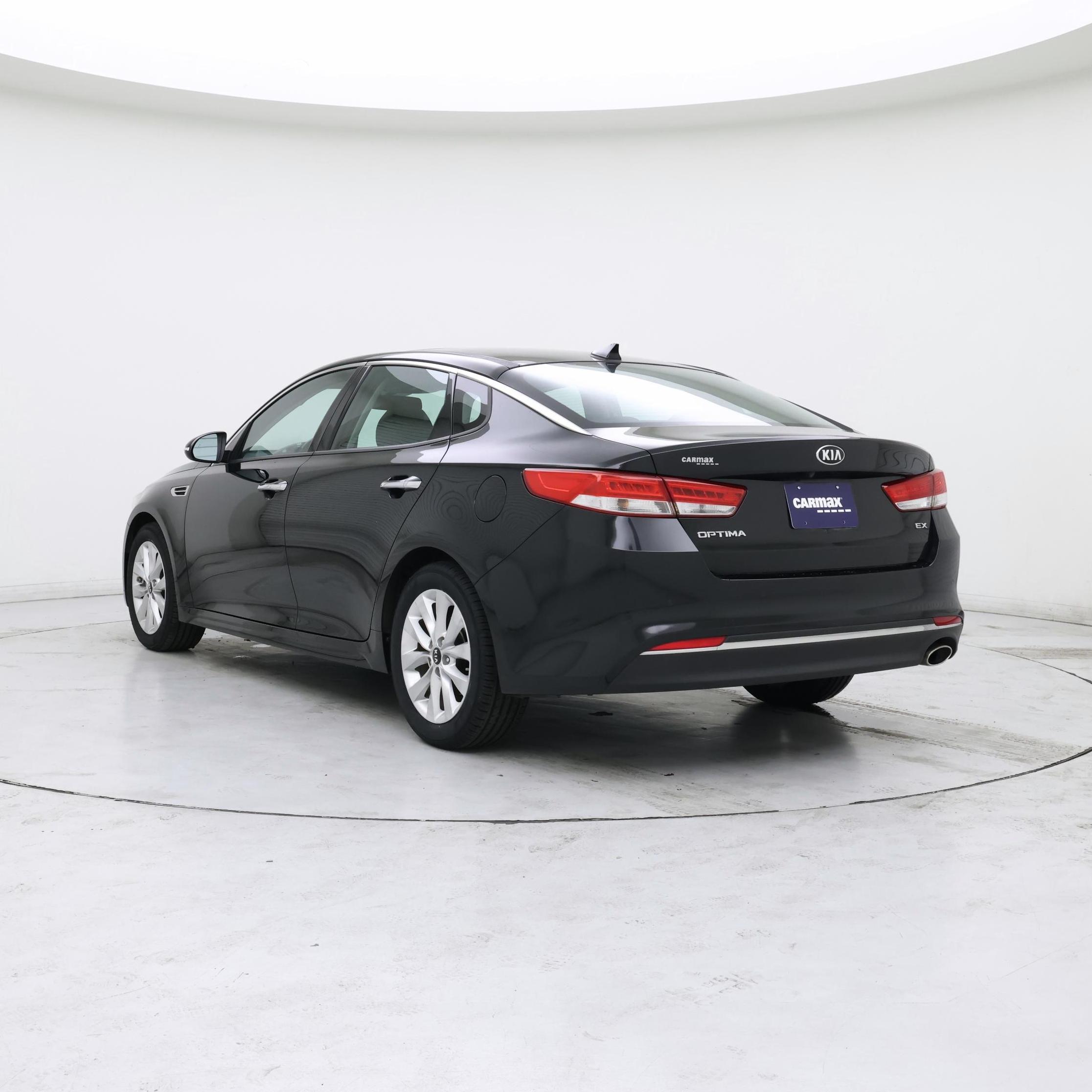 Thumbnail: 2018 Kia Optima - 2