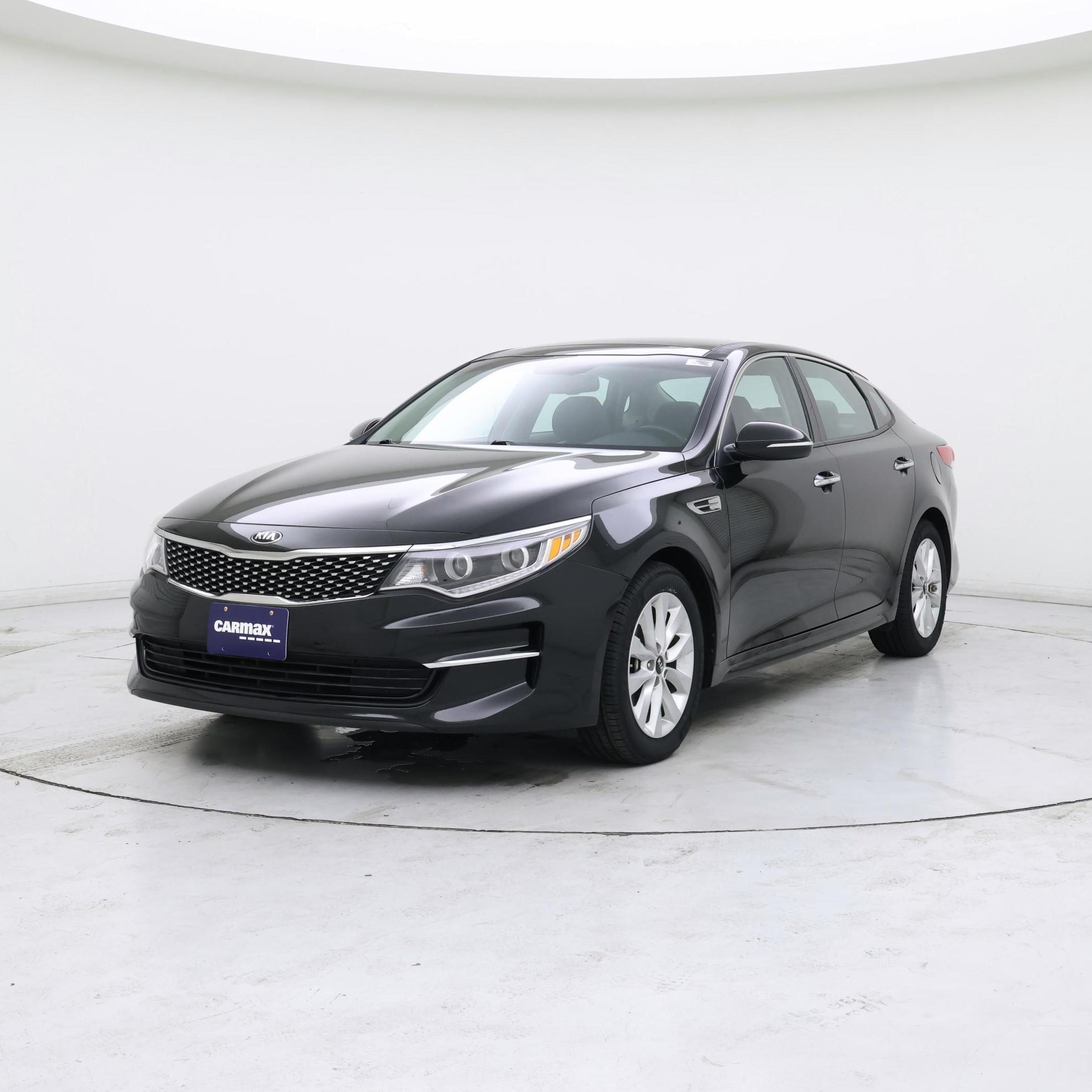 Thumbnail: 2018 Kia Optima - 4