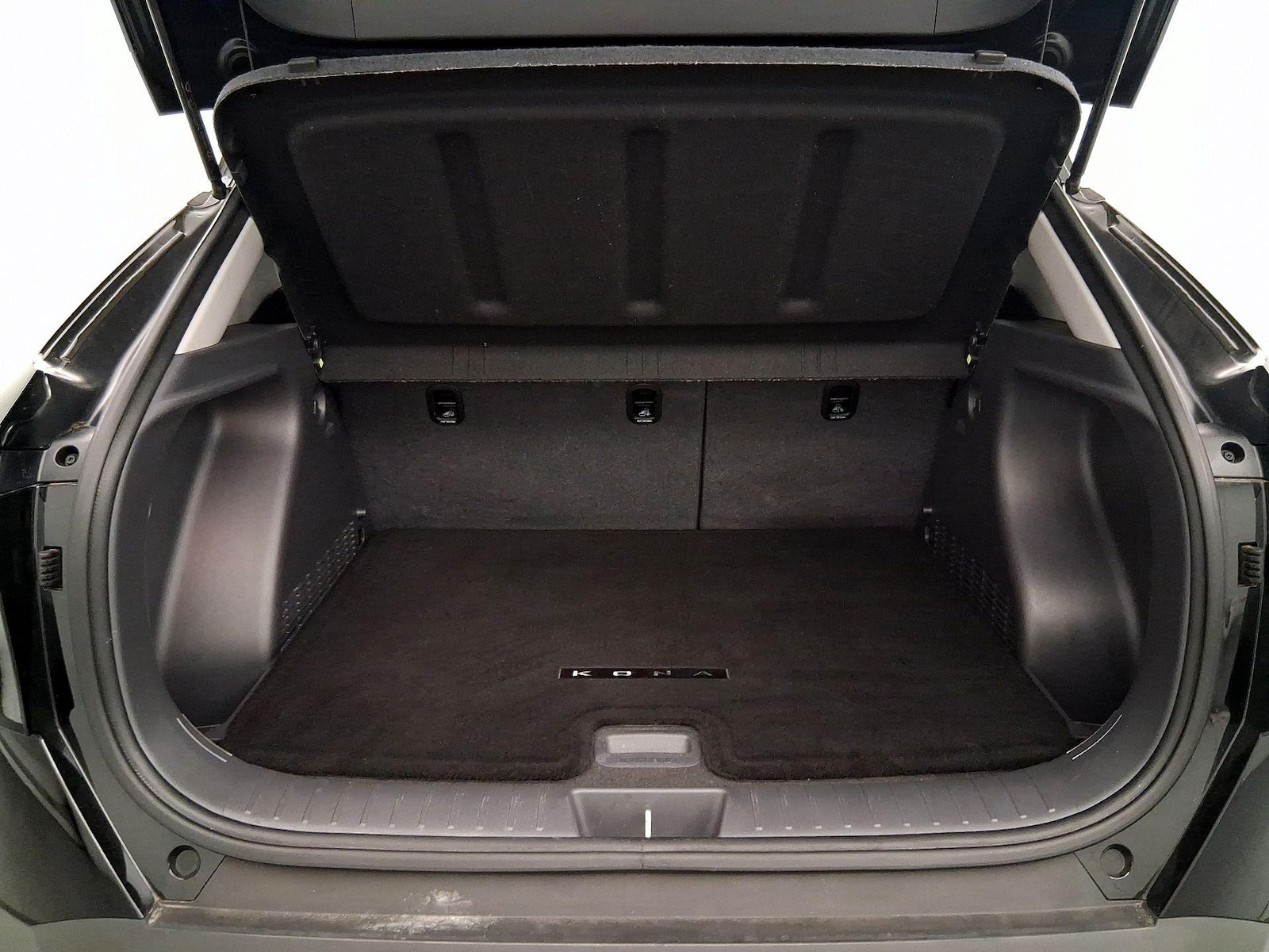 2025 Hyundai Kona SEL - Photo 21