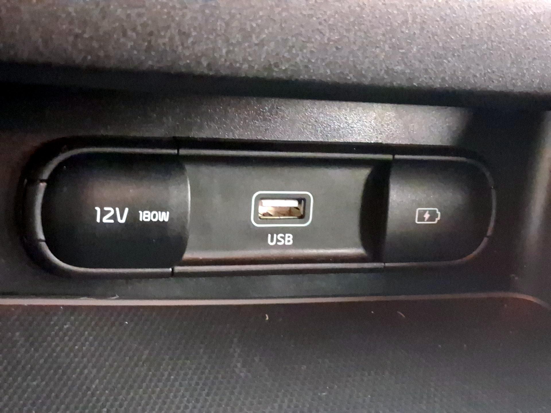Thumbnail: 2024 Kia Forte - 18