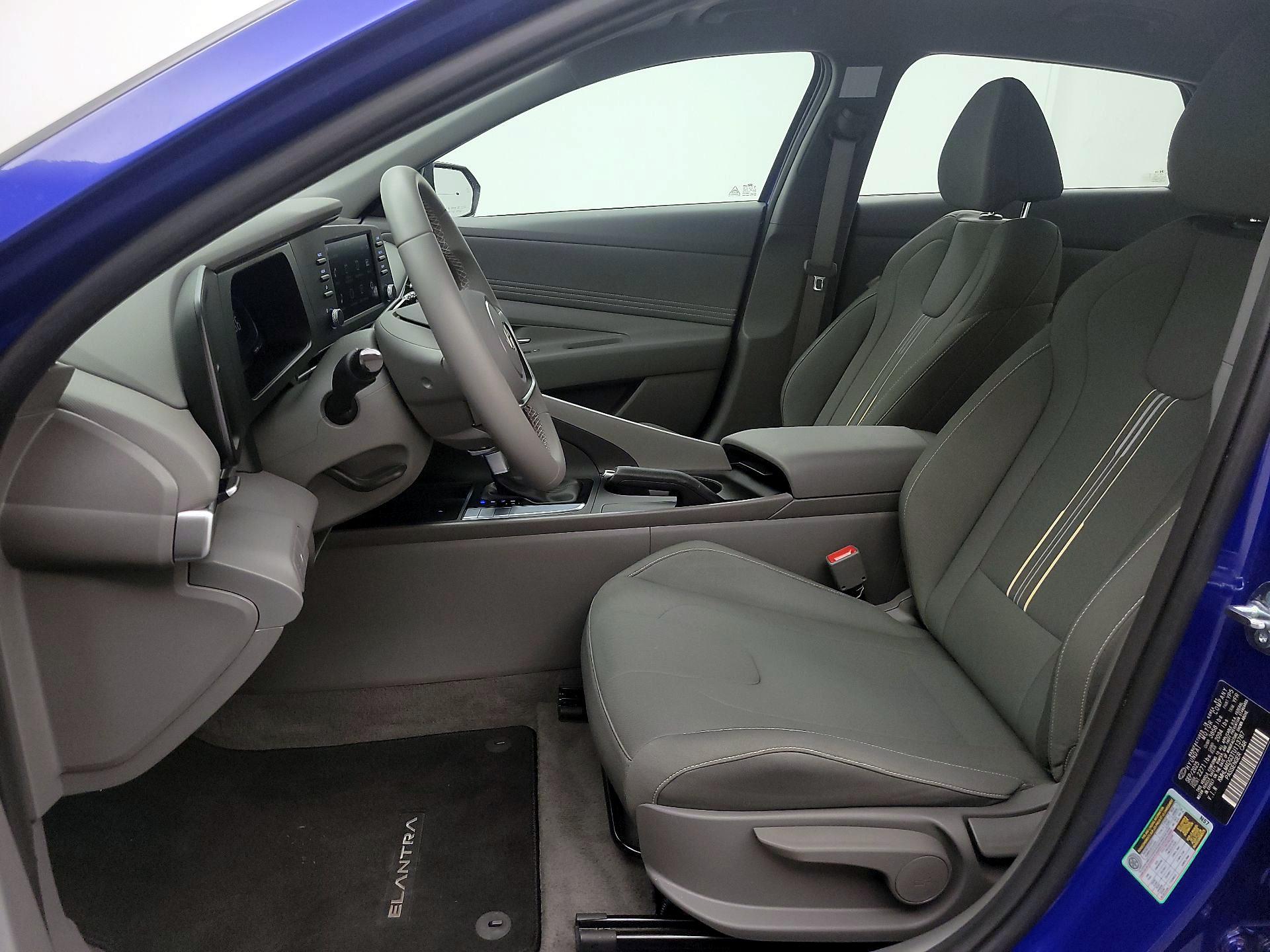 Thumbnail: 2026 Hyundai Elantra - 11