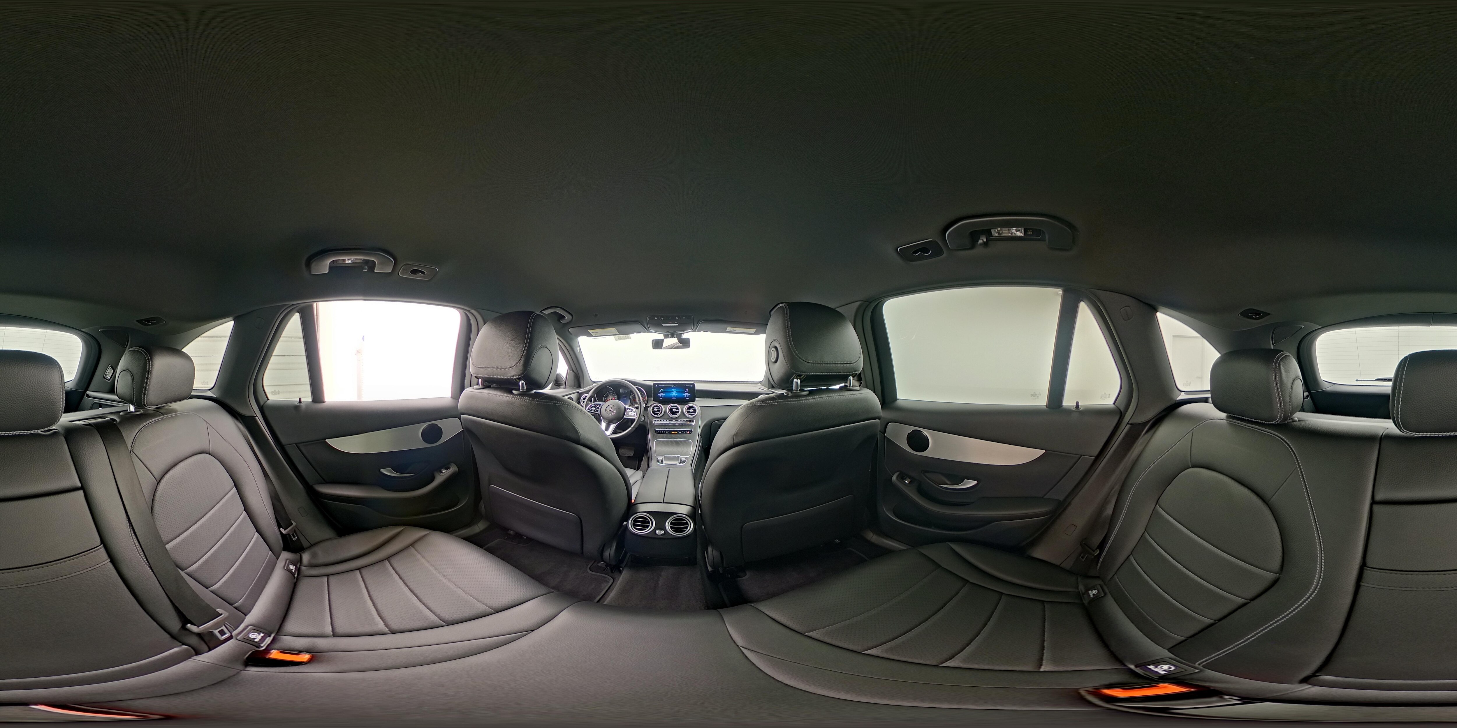 2021 Mercedes-Benz GLC GLC300 - Photo 25