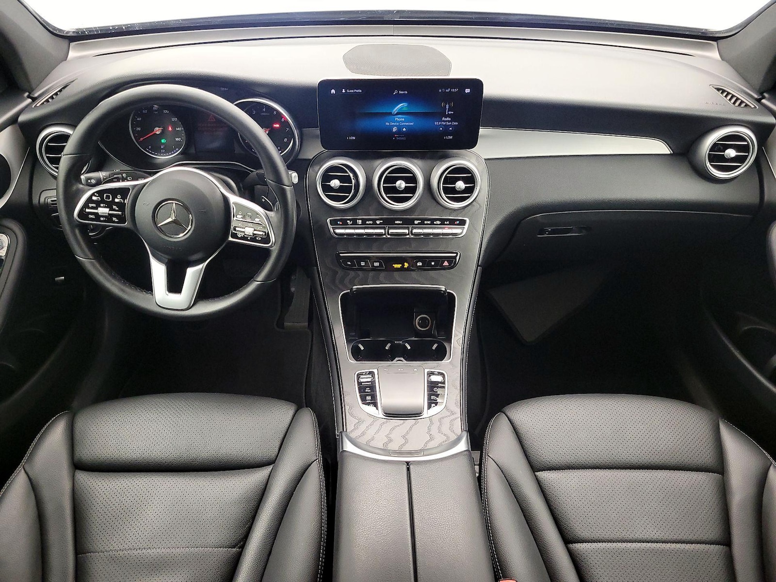2021 Mercedes-Benz GLC GLC300 - Photo 10