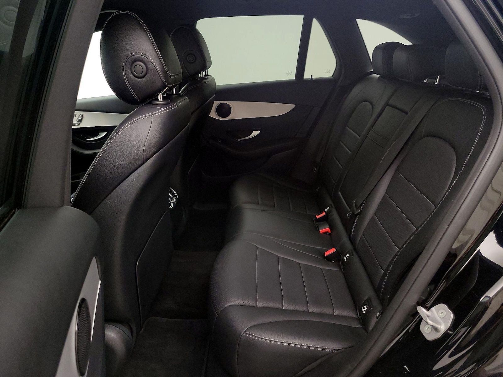 2021 Mercedes-Benz GLC GLC300 - Photo 20