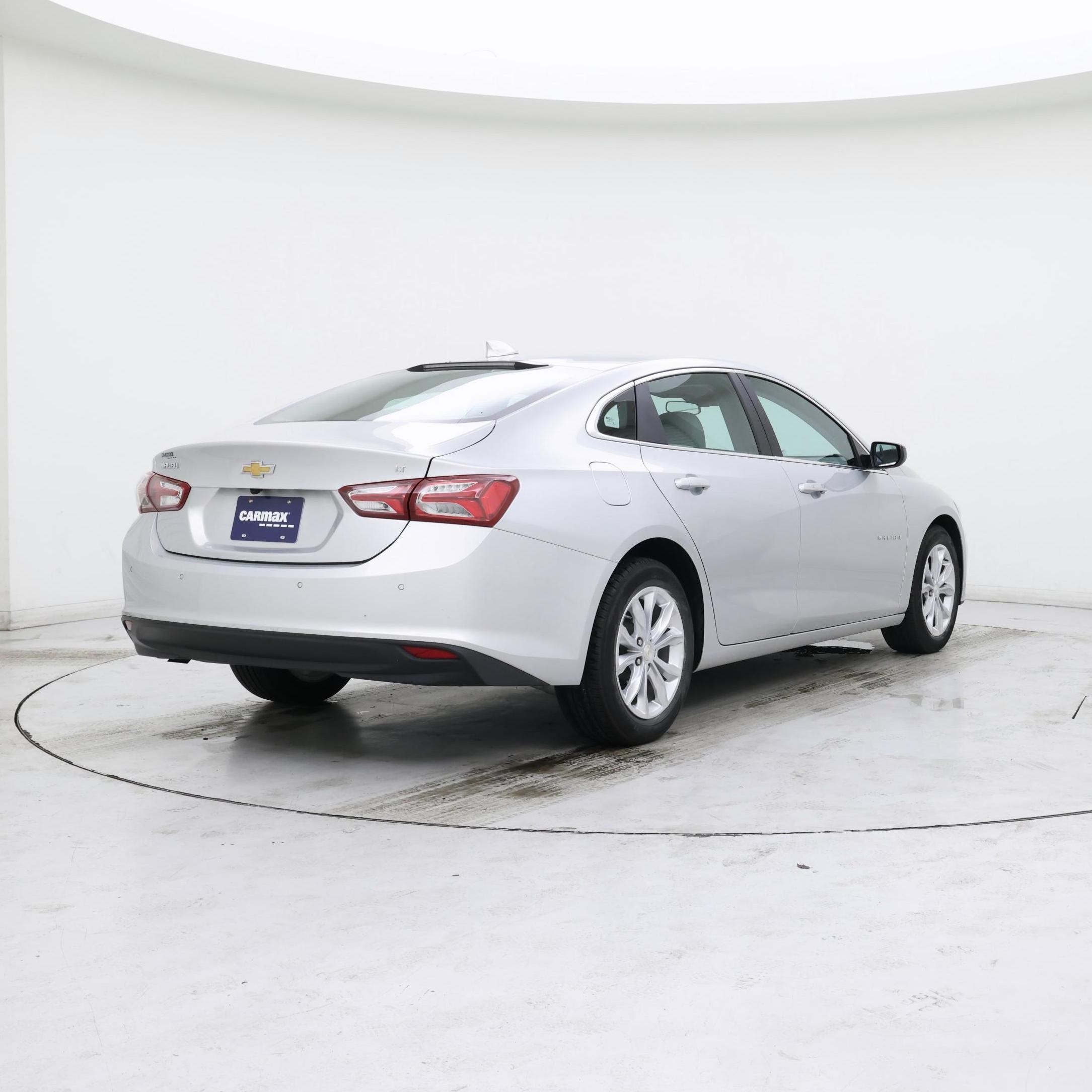 Thumbnail: 2020 Chevrolet Malibu - 8