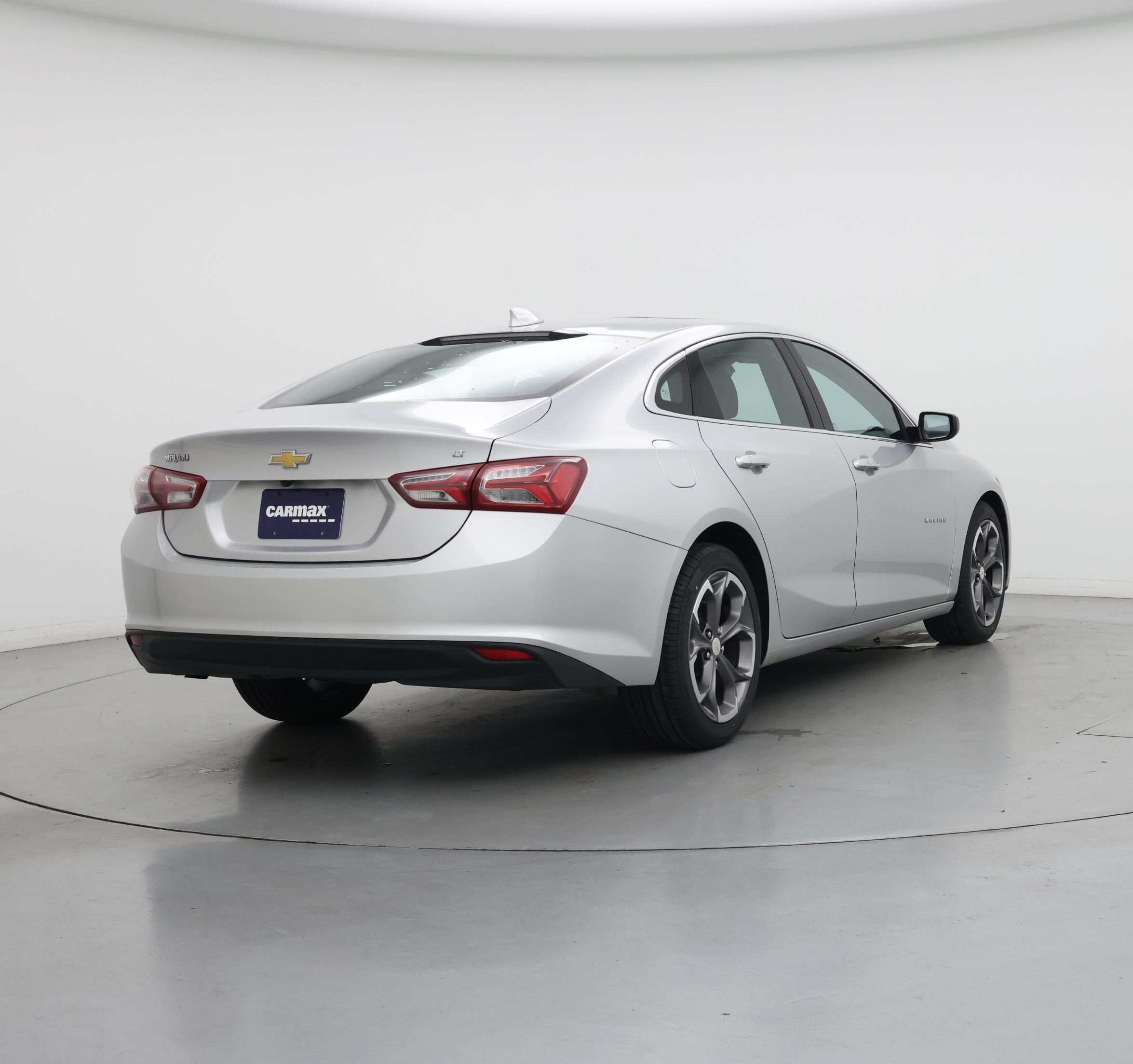 Thumbnail: 2022 Chevrolet Malibu - 8