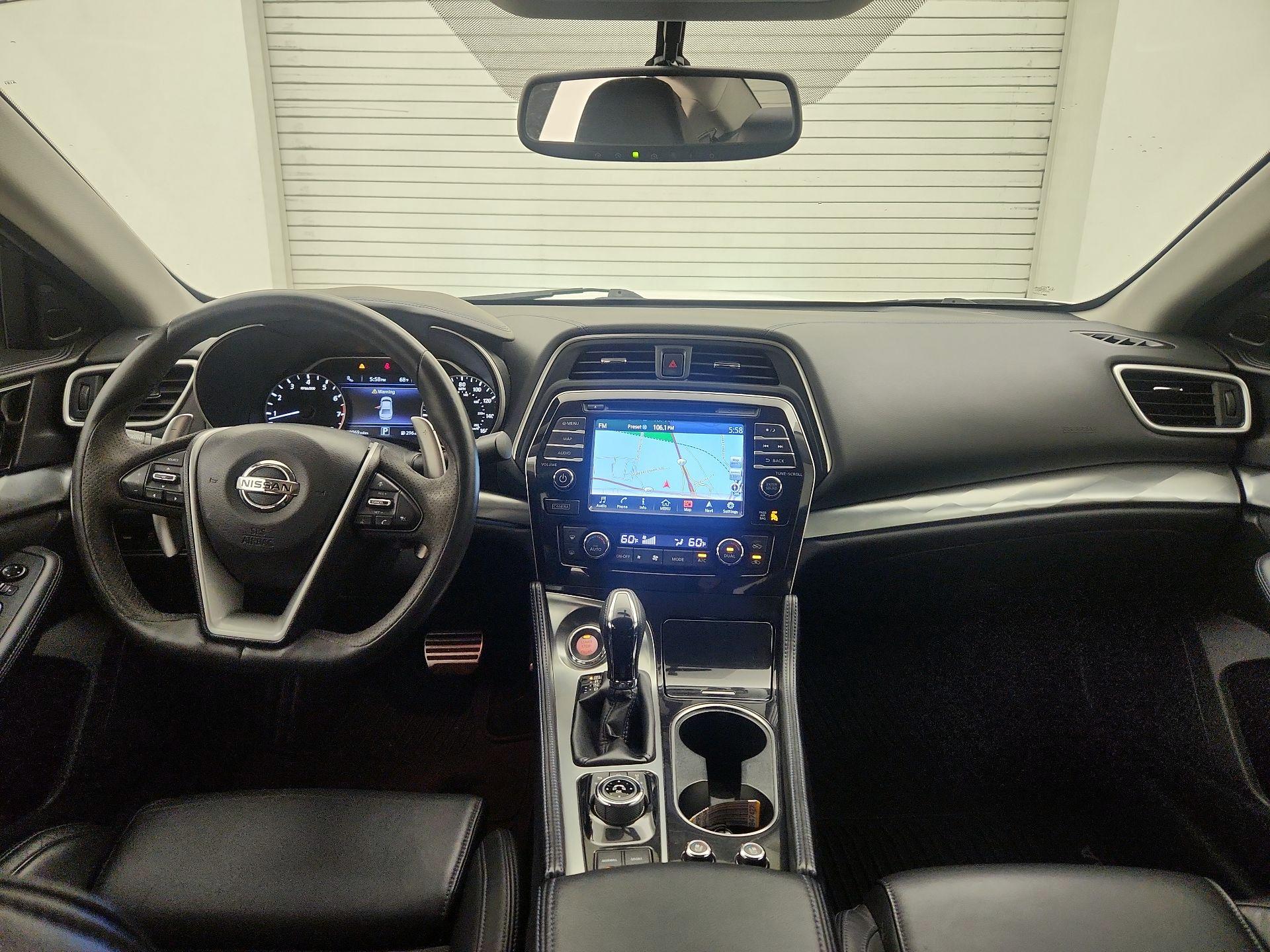 Thumbnail: 2016 Nissan Maxima - 9