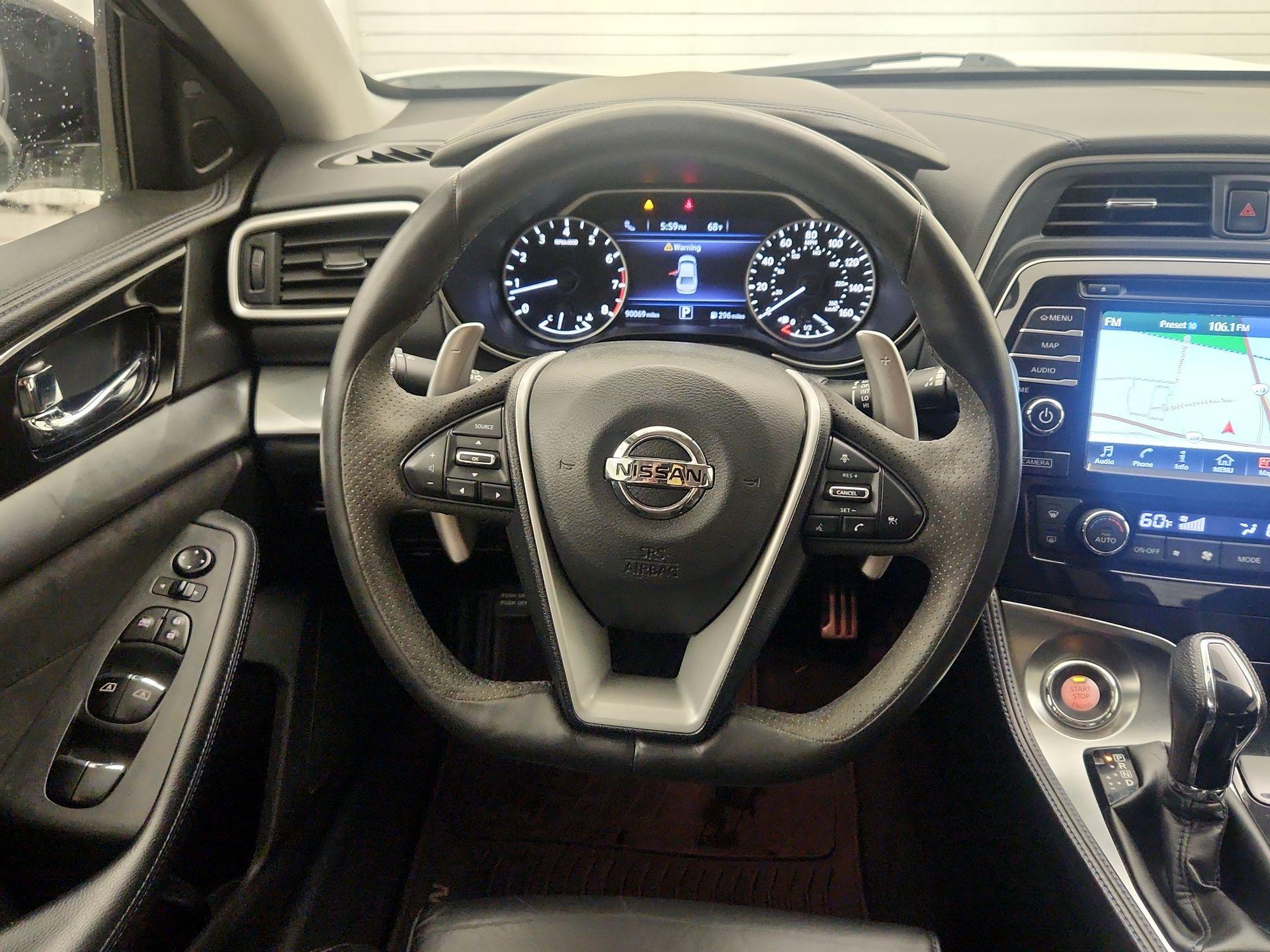 Thumbnail: 2016 Nissan Maxima - 10