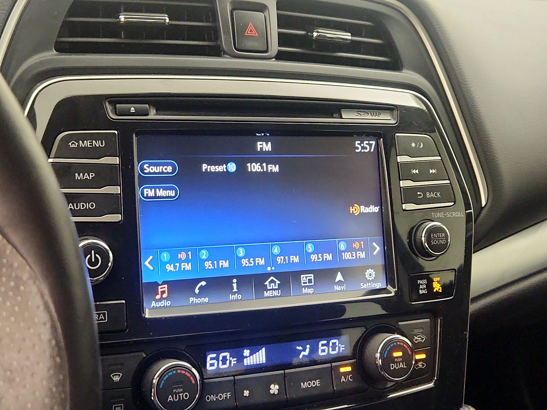 Thumbnail: 2016 Nissan Maxima - 16