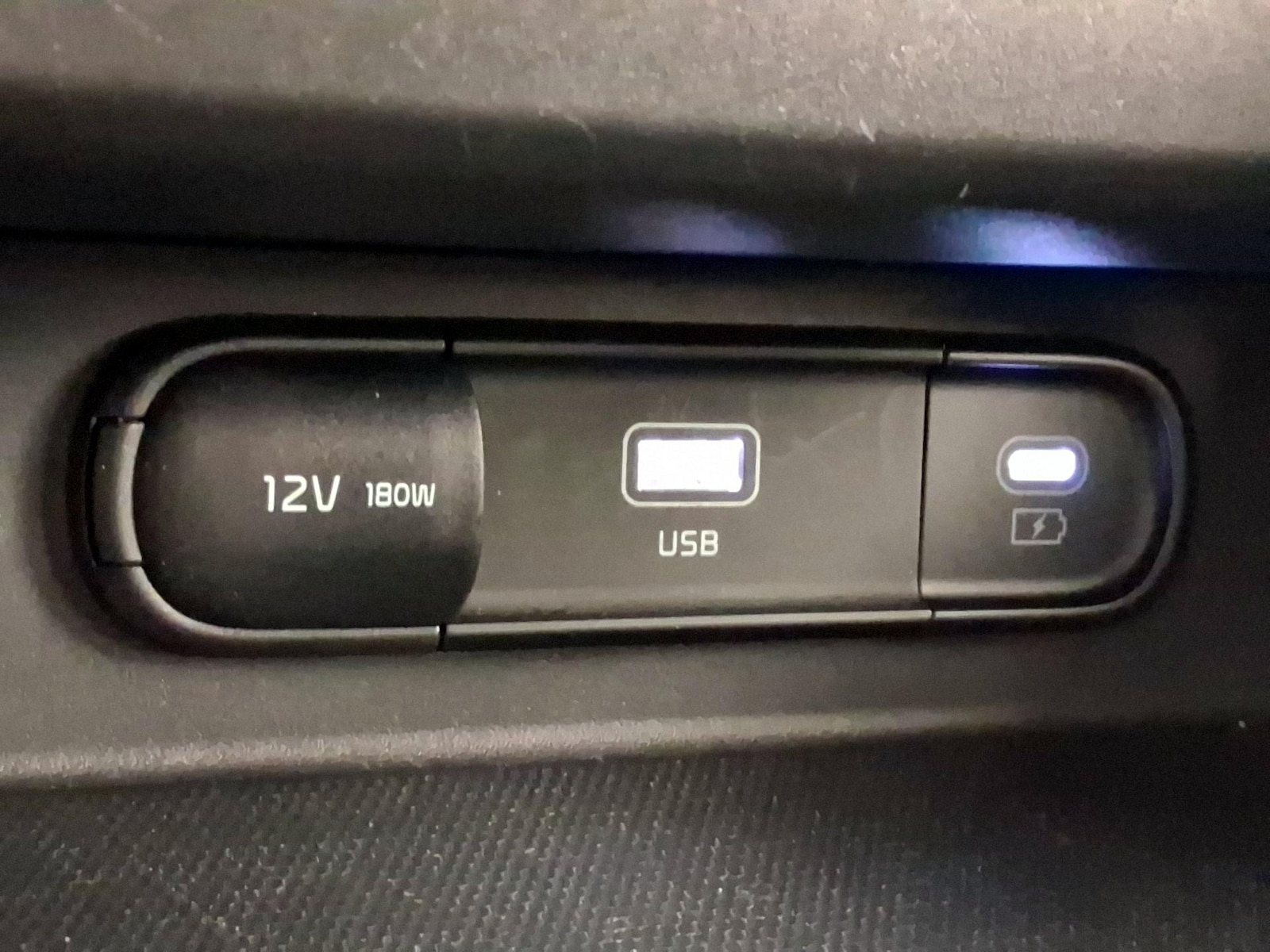2025 Kia Seltos S - Photo 20