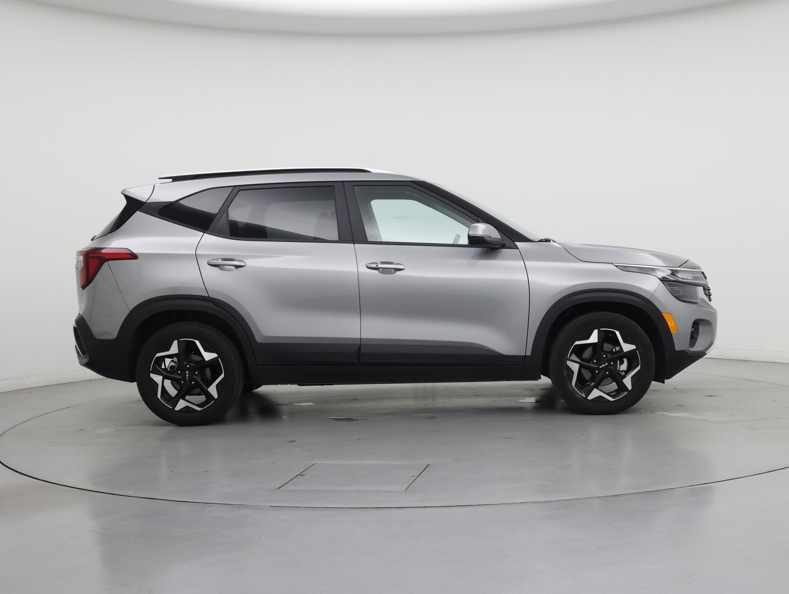 Thumbnail: 2025 Kia Seltos - 7
