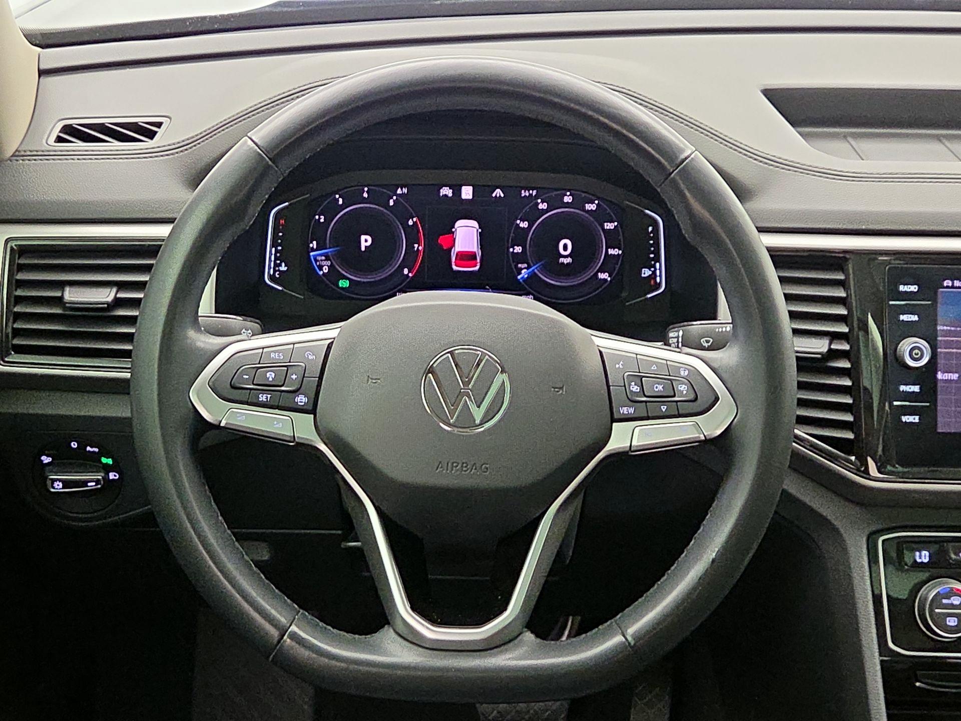 Thumbnail: 2021 Volkswagen Atlas - 10